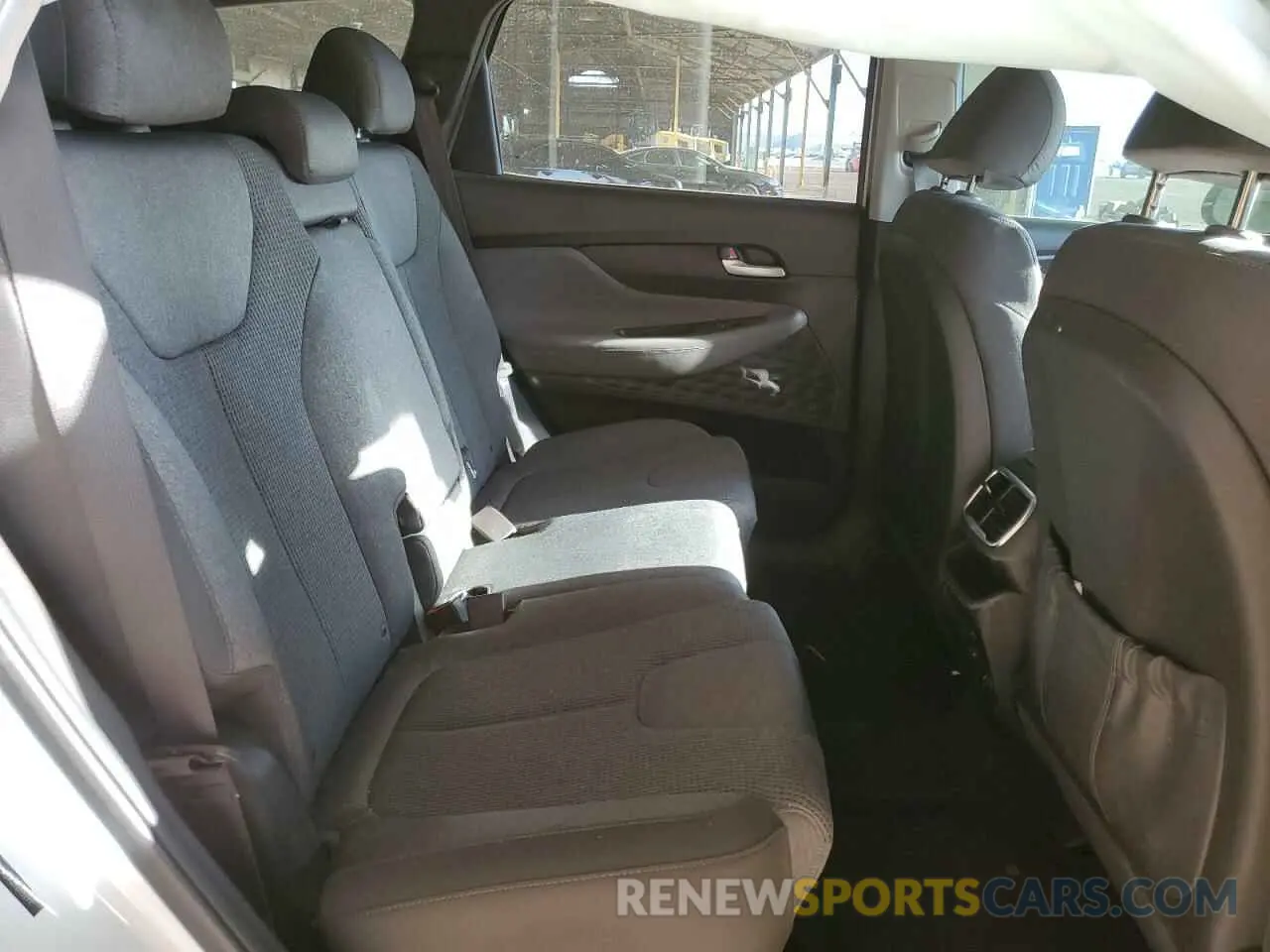 11 Photograph of a damaged car 5NMS3CADXKH099299 HYUNDAI SANTA FE 2019