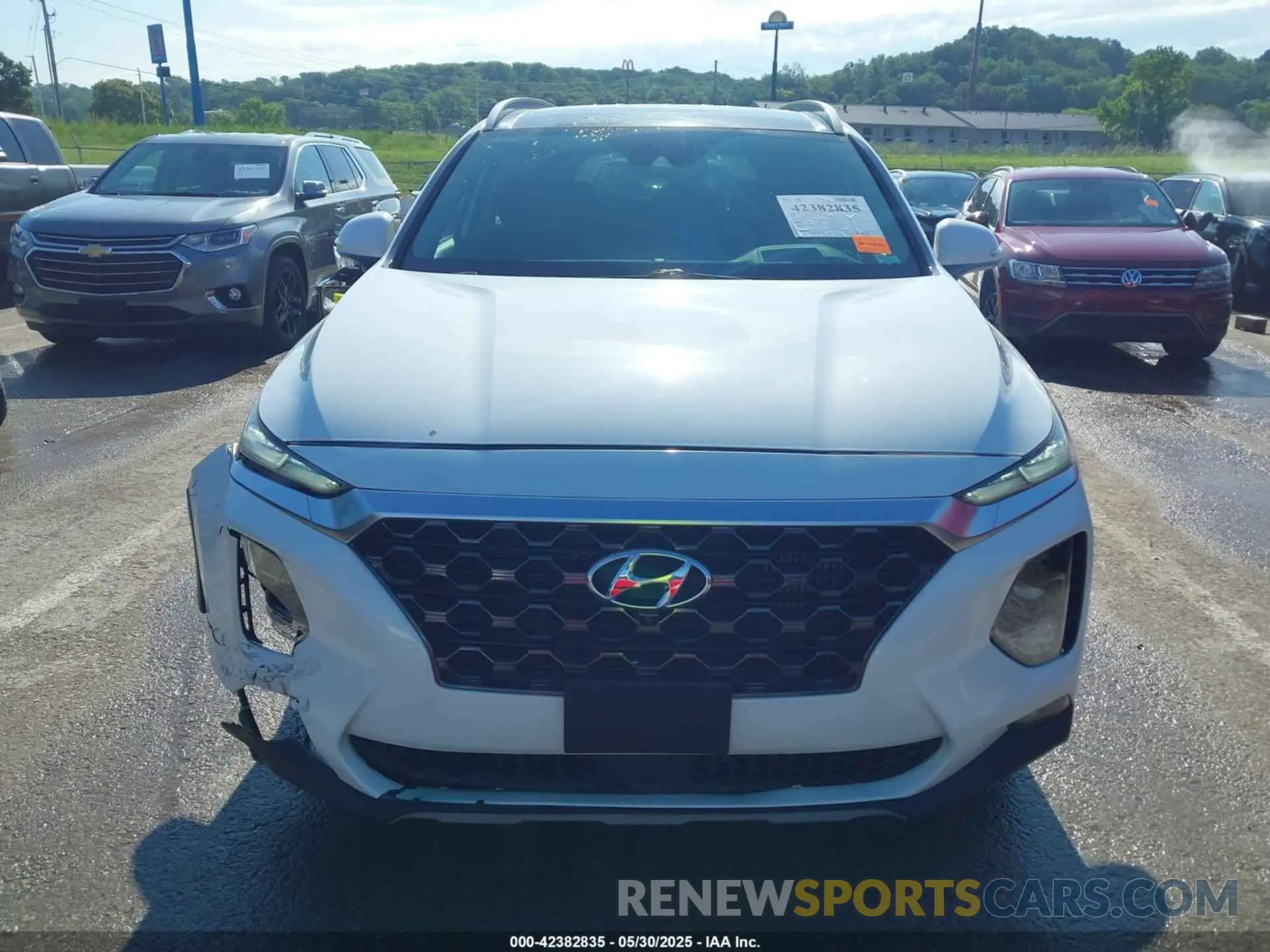 12 Photograph of a damaged car 5NMS53AA0KH023073 HYUNDAI SANTA FE 2019