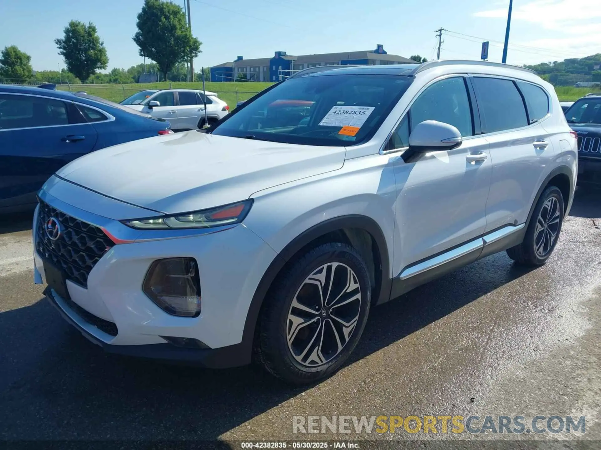 2 Photograph of a damaged car 5NMS53AA0KH023073 HYUNDAI SANTA FE 2019