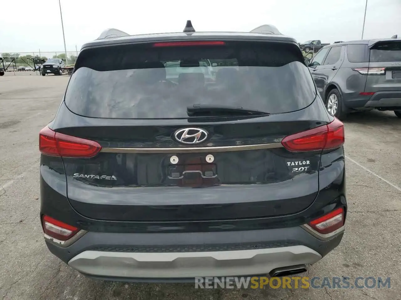 6 Photograph of a damaged car 5NMS53AA0KH111492 HYUNDAI SANTA FE 2019