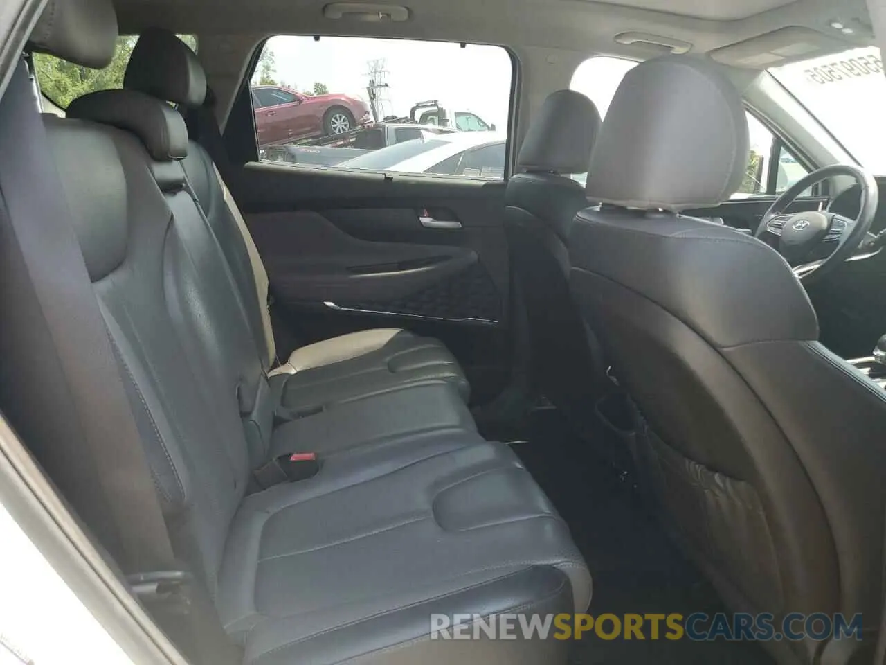 11 Photograph of a damaged car 5NMS53AA1KH033837 HYUNDAI SANTA FE 2019