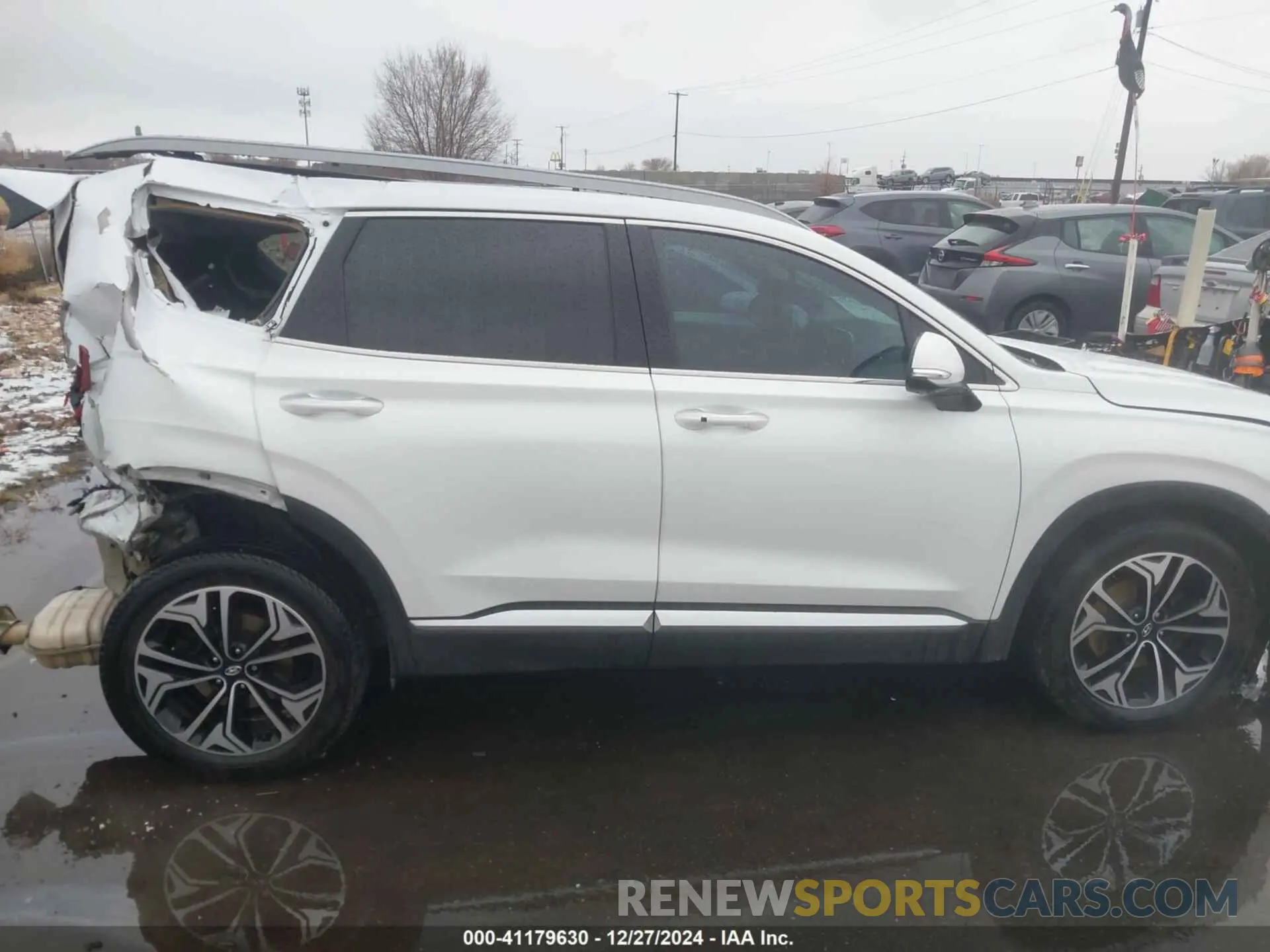 13 Photograph of a damaged car 5NMS53AA2KH106648 HYUNDAI SANTA FE 2019