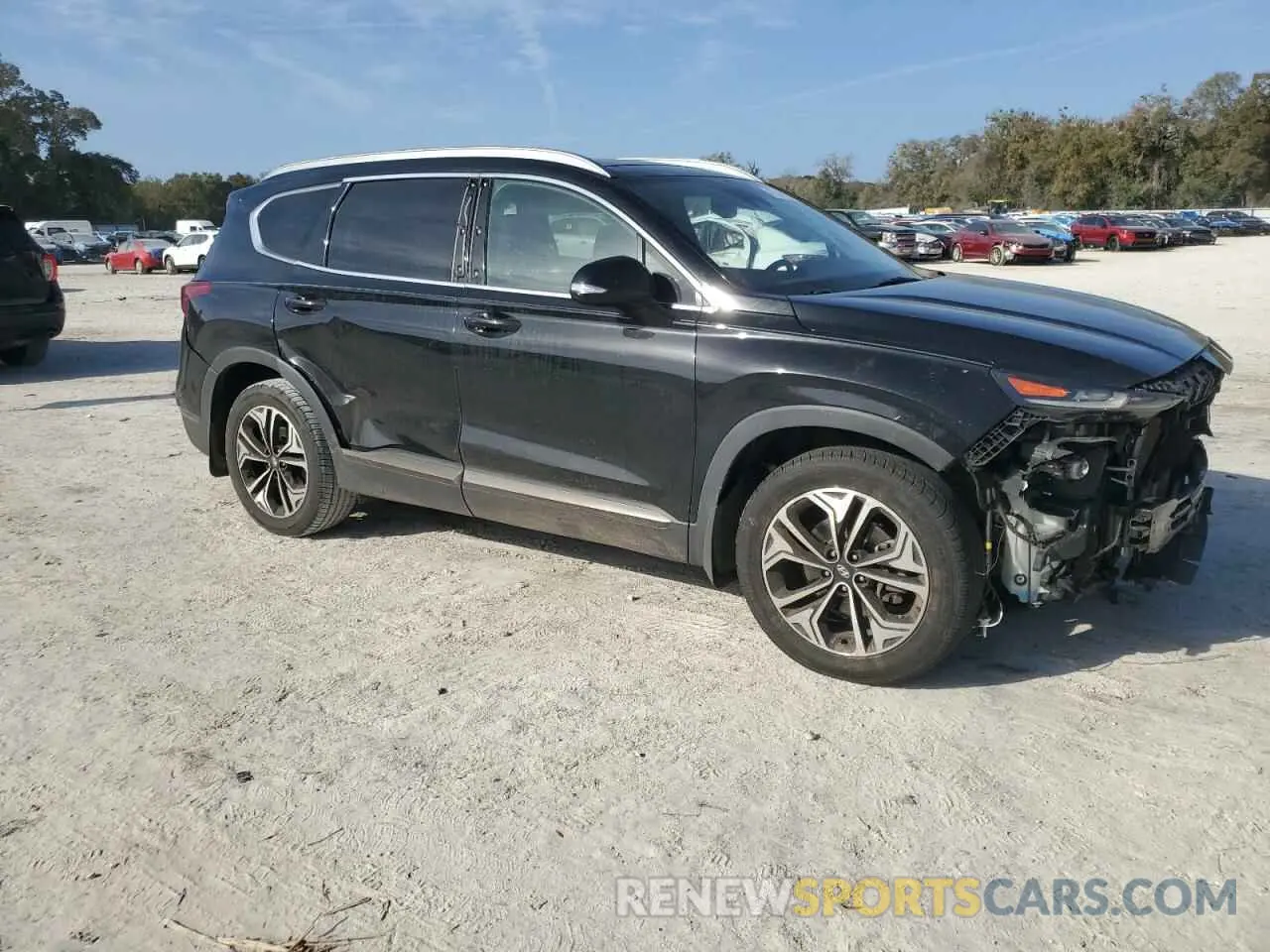 4 Photograph of a damaged car 5NMS53AA2KH124888 HYUNDAI SANTA FE 2019