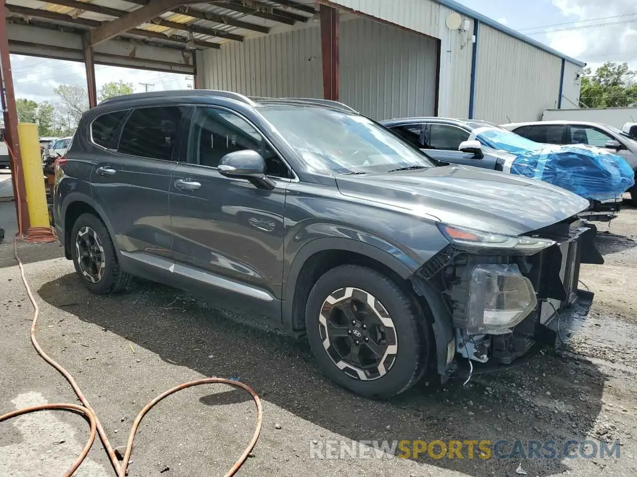 4 Photograph of a damaged car 5NMS53AA2KH133896 HYUNDAI SANTA FE 2019