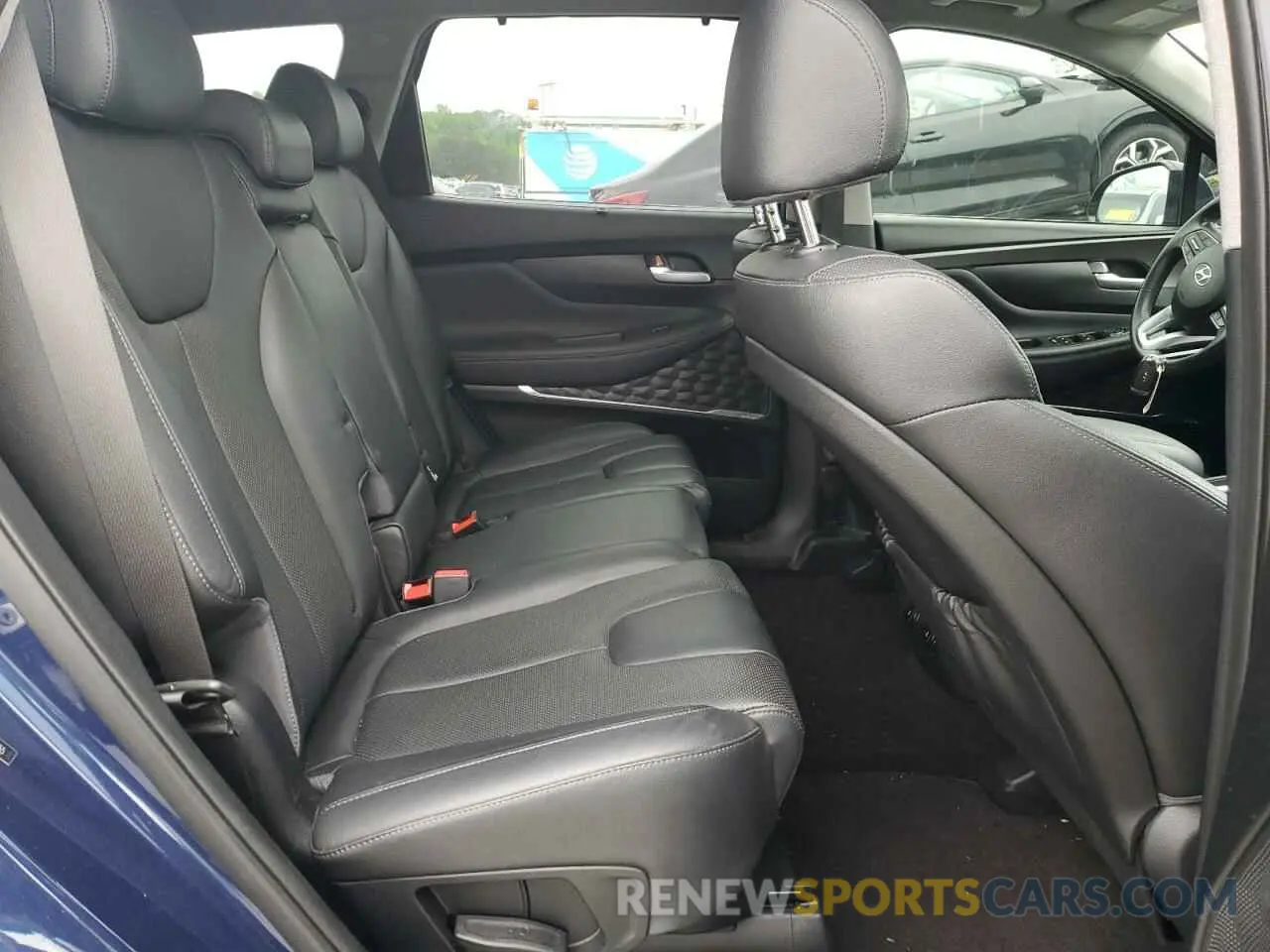 11 Photograph of a damaged car 5NMS53AA4KH013355 HYUNDAI SANTA FE 2019