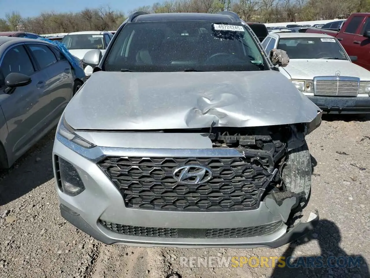 5 Photograph of a damaged car 5NMS53AA7KH028917 HYUNDAI SANTA FE 2019