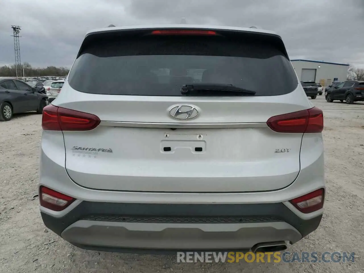 6 Photograph of a damaged car 5NMS53AA7KH028917 HYUNDAI SANTA FE 2019