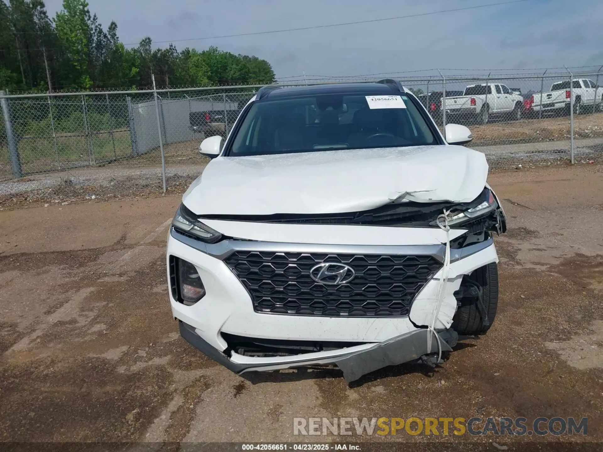 6 Photograph of a damaged car 5NMS53AA7KH052358 HYUNDAI SANTA FE 2019