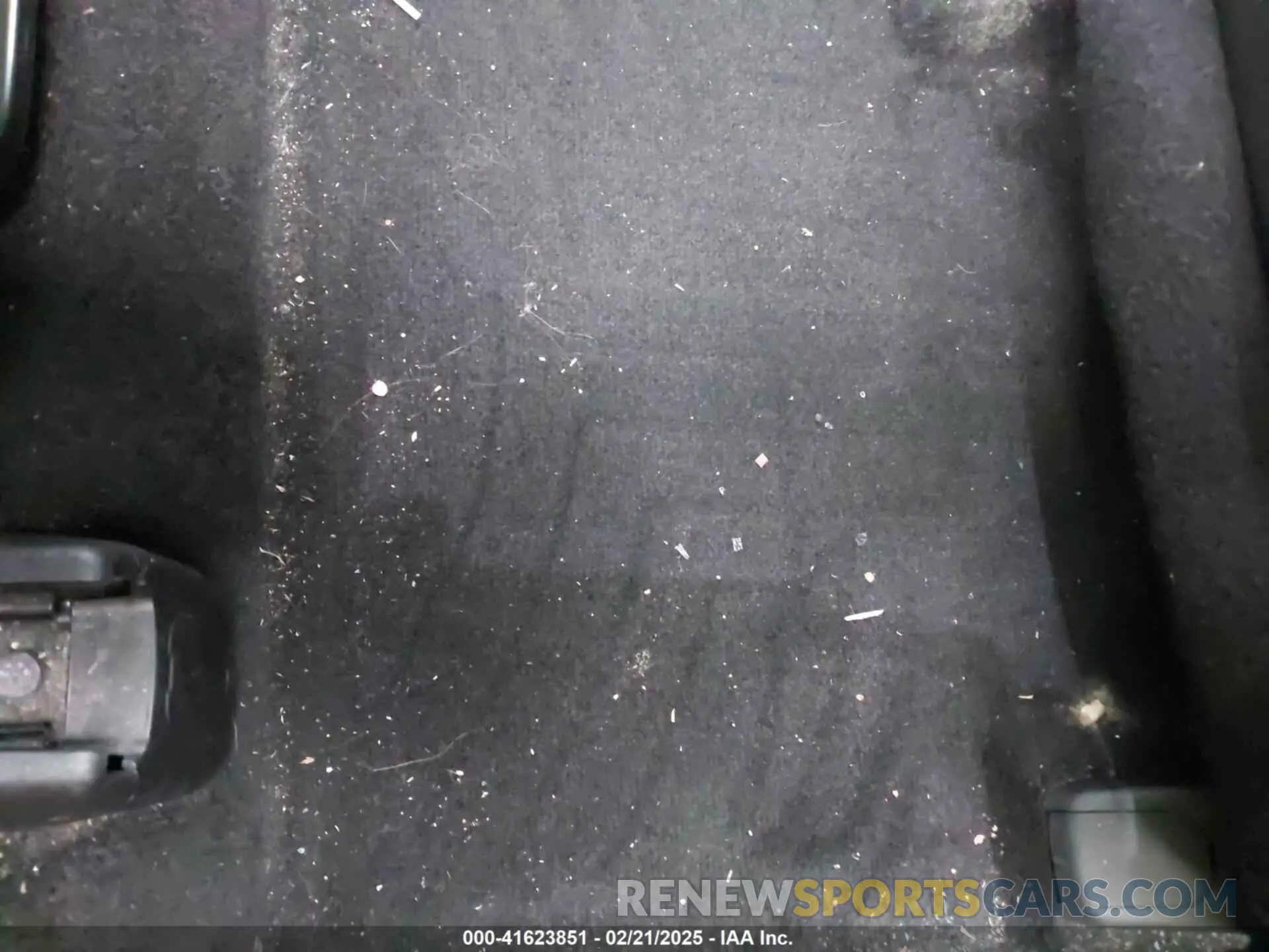 8 Photograph of a damaged car 5NMS53AA9KH055620 HYUNDAI SANTA FE 2019