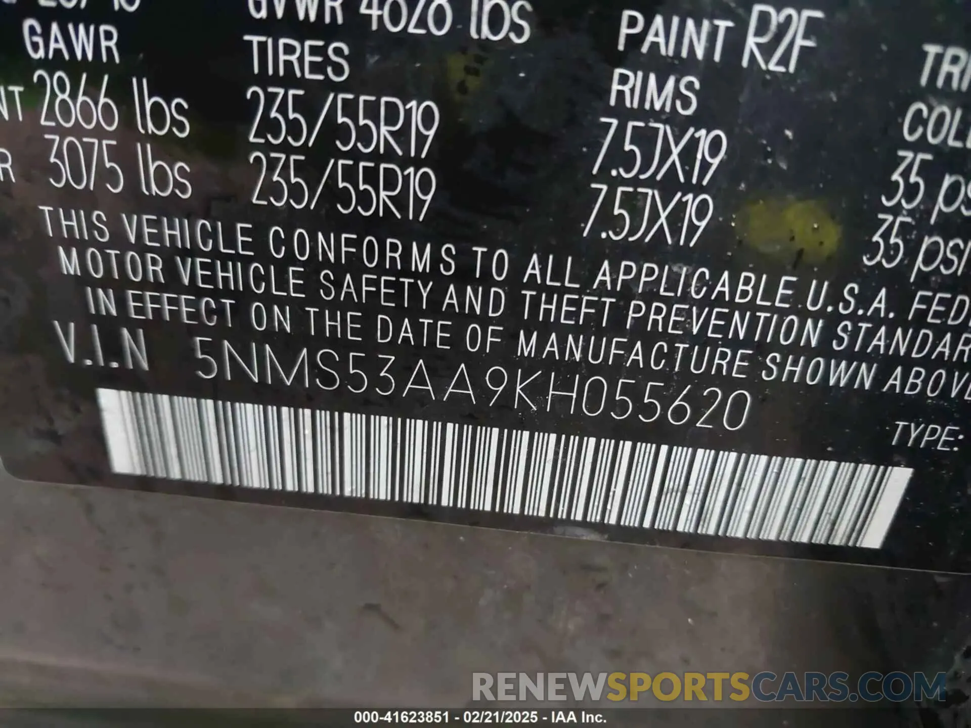 9 Photograph of a damaged car 5NMS53AA9KH055620 HYUNDAI SANTA FE 2019