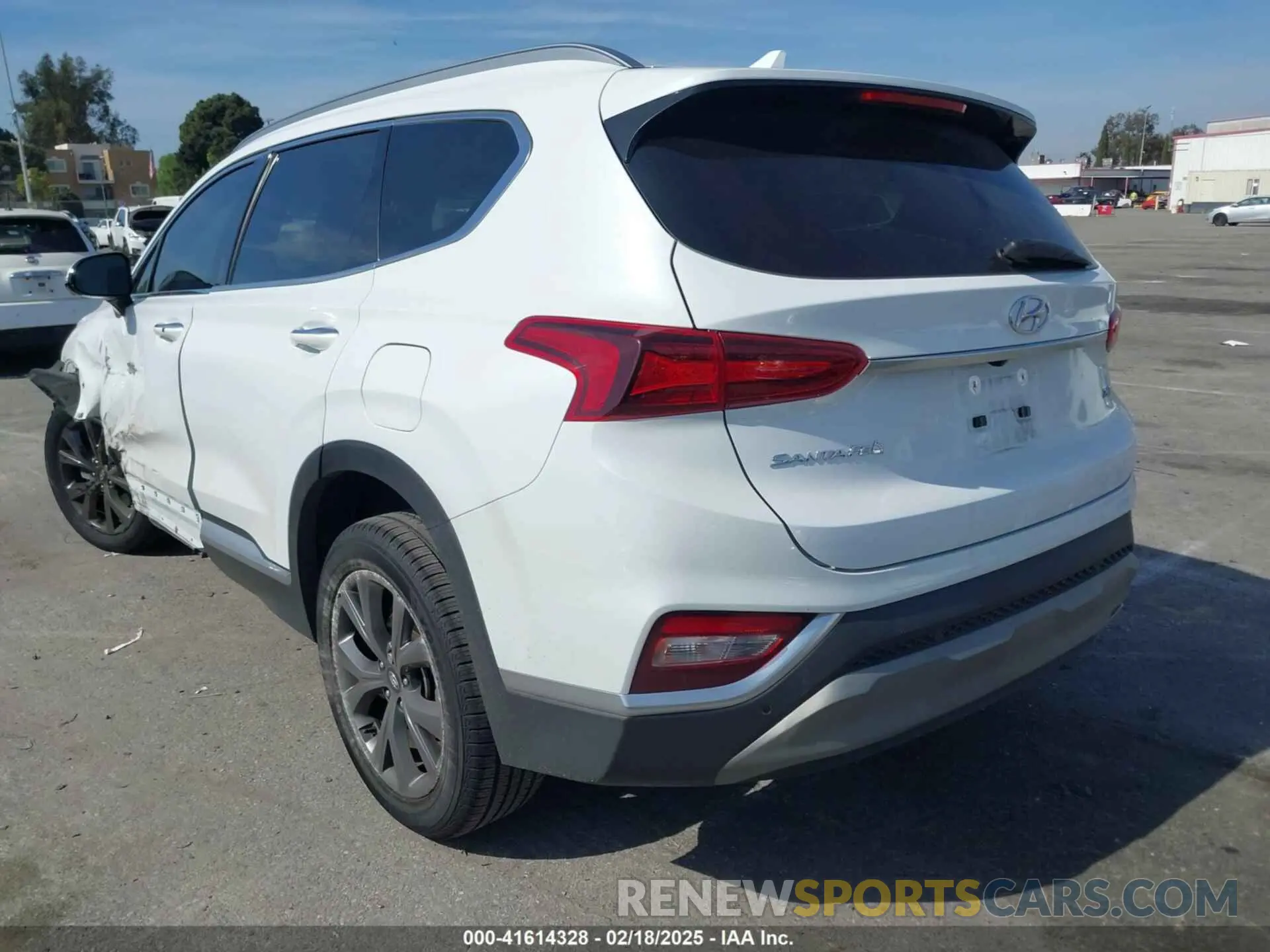 3 Photograph of a damaged car 5NMS53AA9KH112799 HYUNDAI SANTA FE 2019