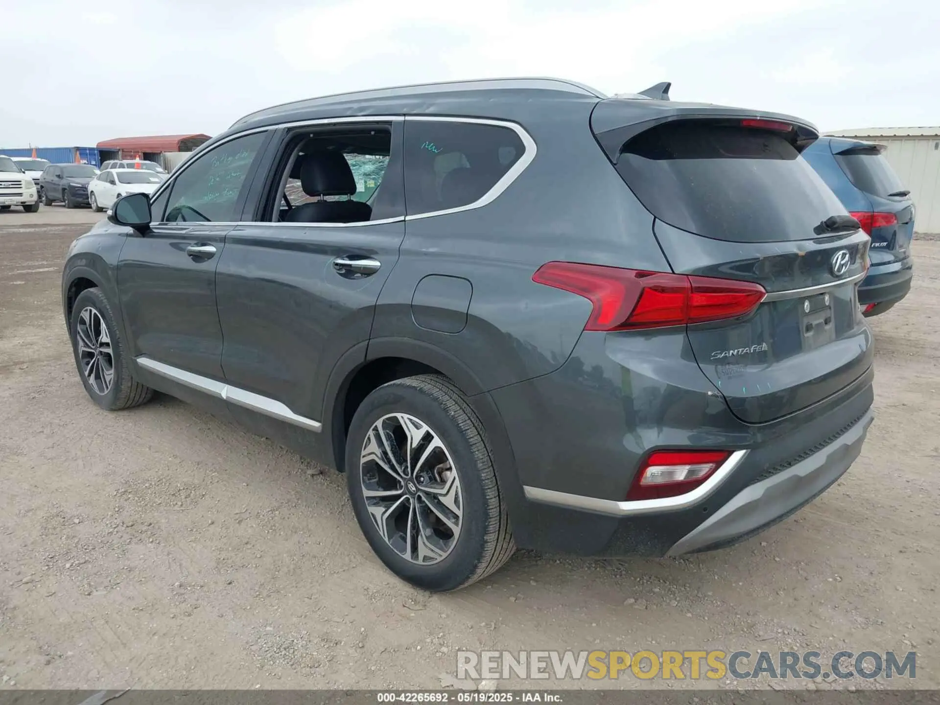 3 Photograph of a damaged car 5NMS53AA9KH116223 HYUNDAI SANTA FE 2019