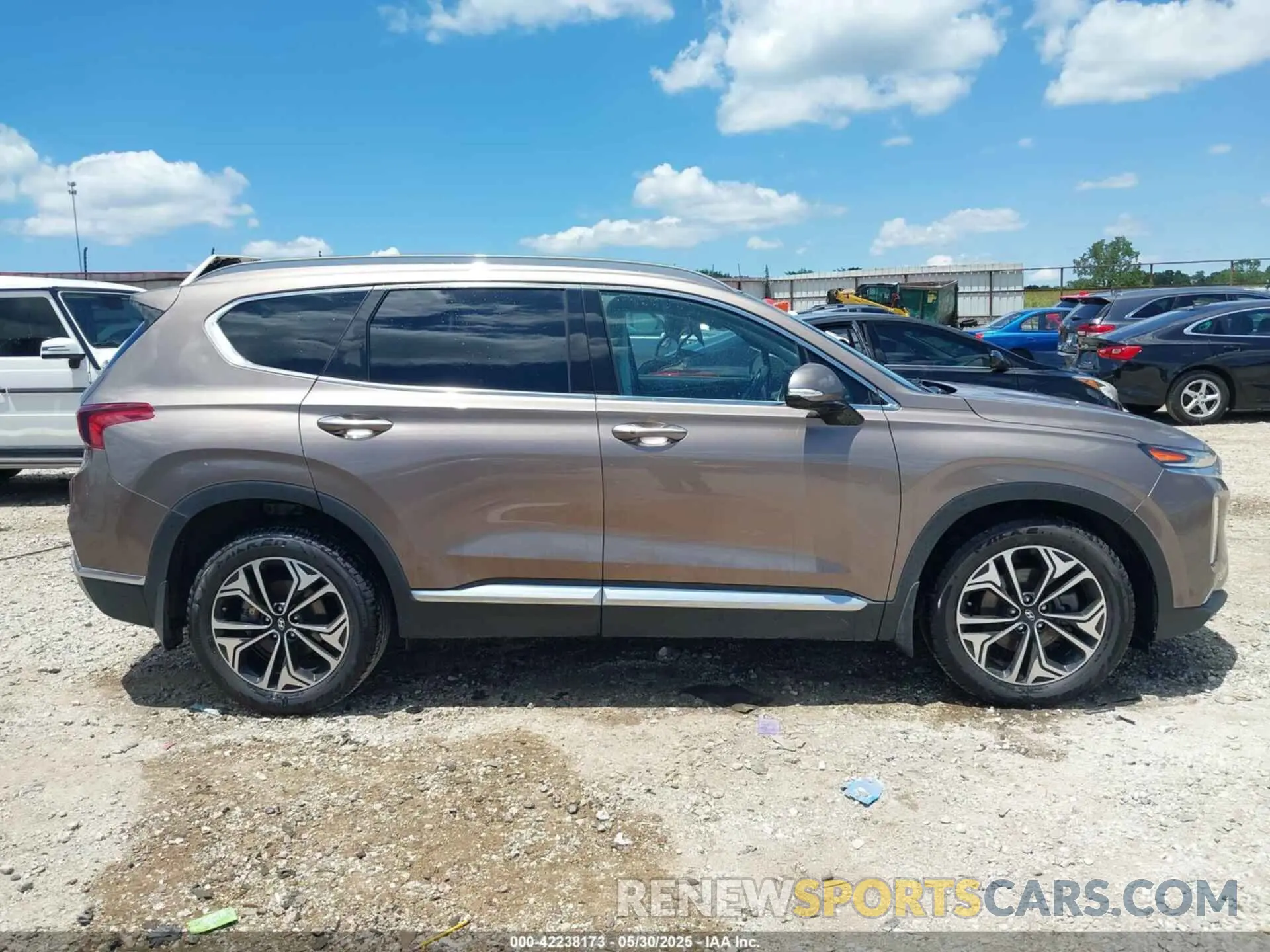 13 Photograph of a damaged car 5NMS53AA9KH128307 HYUNDAI SANTA FE 2019