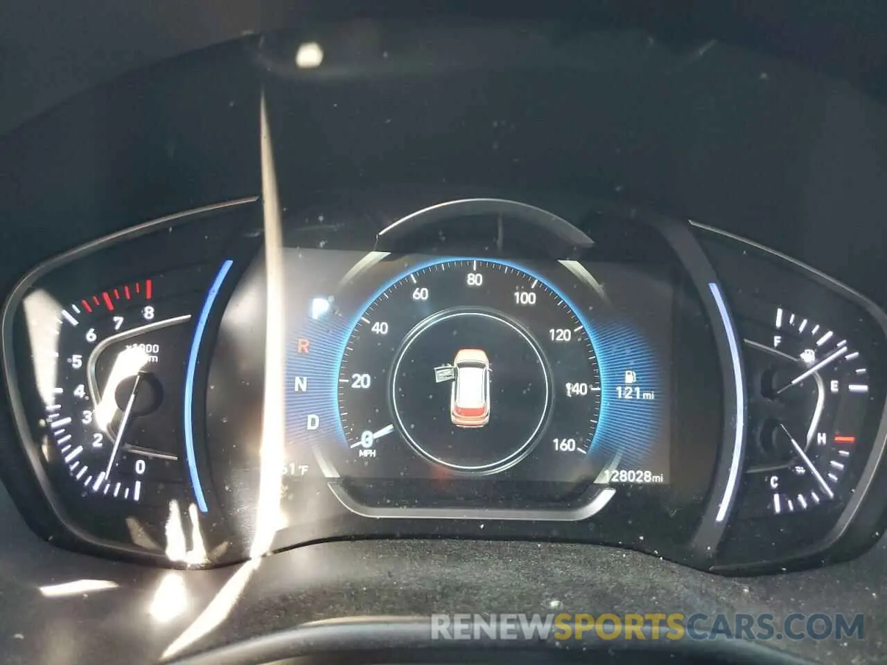 9 Photograph of a damaged car 5NMS53AD5KH010409 HYUNDAI SANTA FE 2019