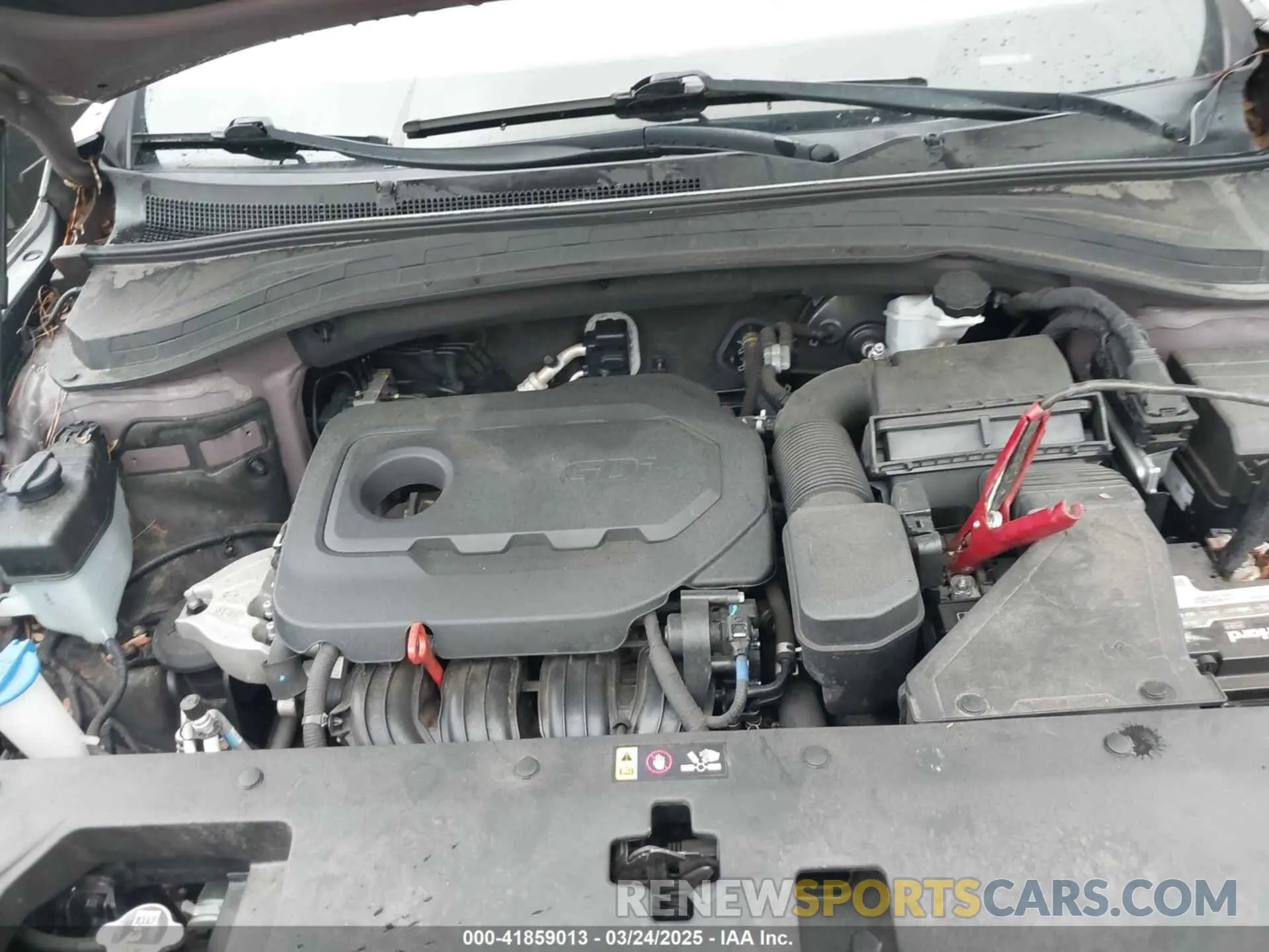 10 Photograph of a damaged car 5NMS53AD6KH003873 HYUNDAI SANTA FE 2019
