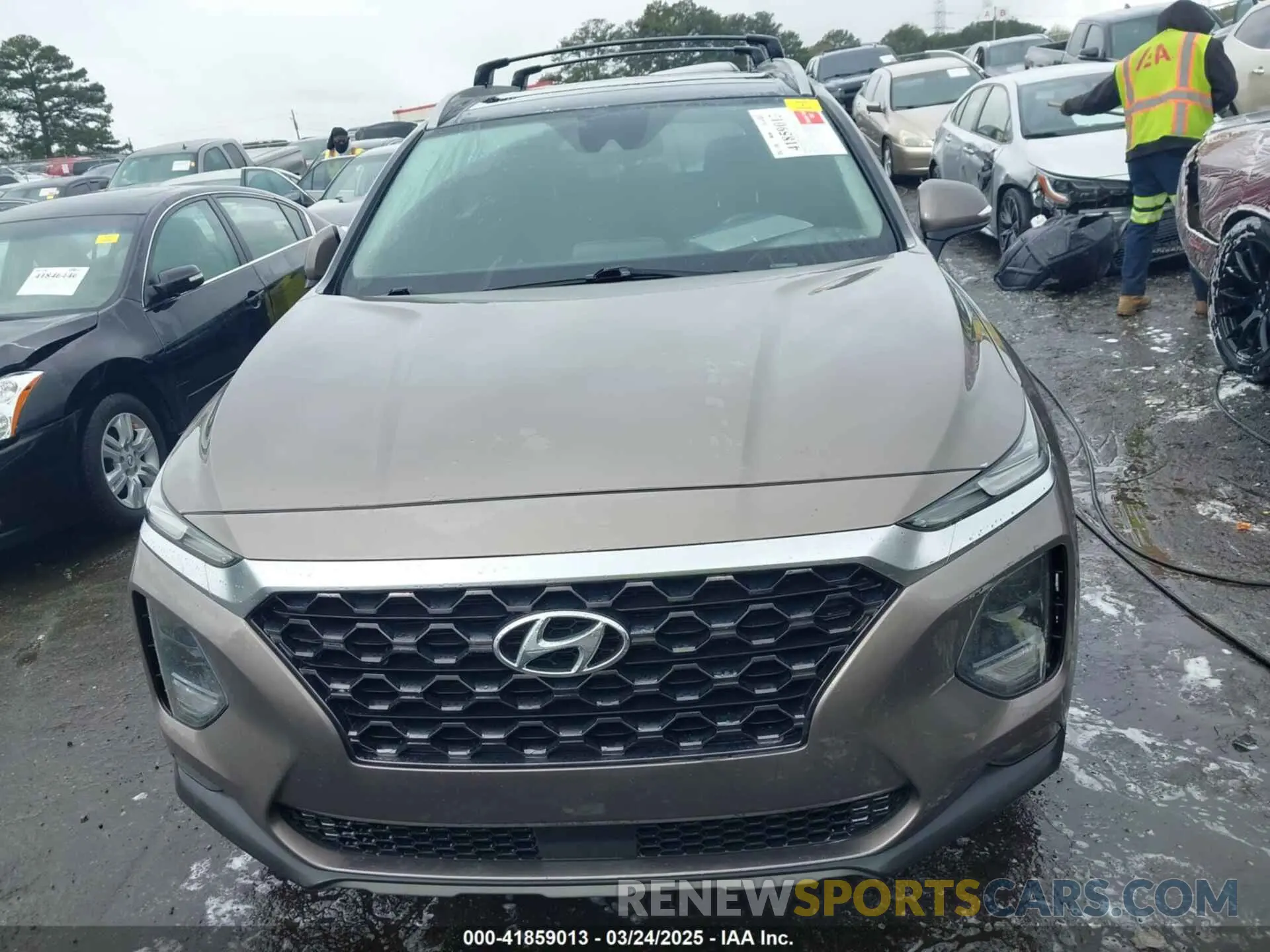 12 Photograph of a damaged car 5NMS53AD6KH003873 HYUNDAI SANTA FE 2019