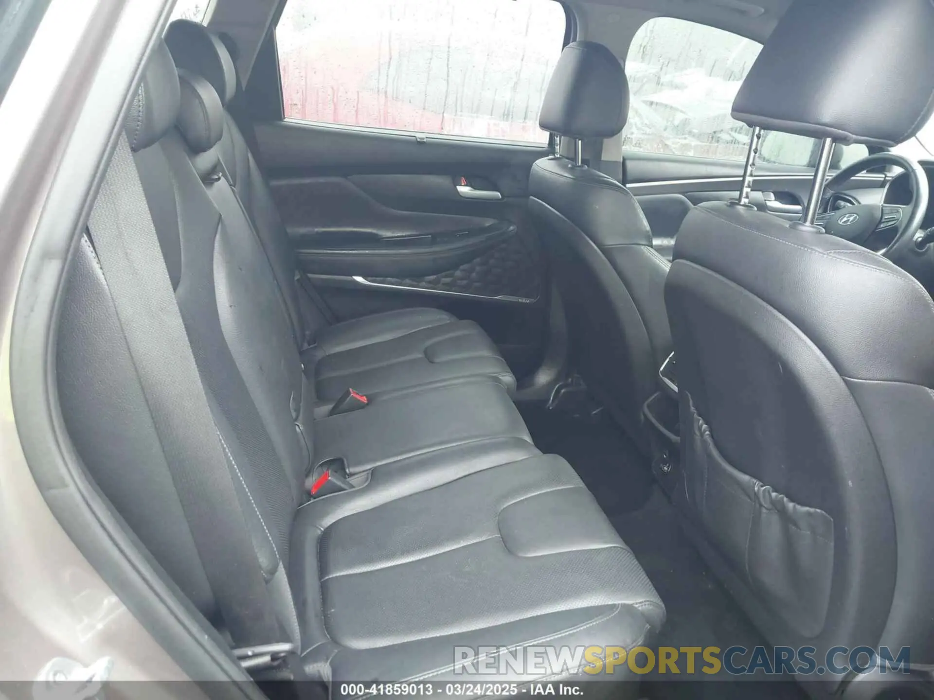8 Photograph of a damaged car 5NMS53AD6KH003873 HYUNDAI SANTA FE 2019