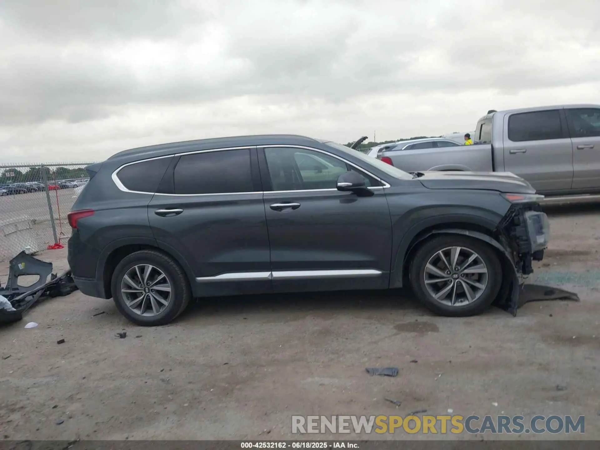 13 Photograph of a damaged car 5NMS53AD7KH126937 HYUNDAI SANTA FE 2019