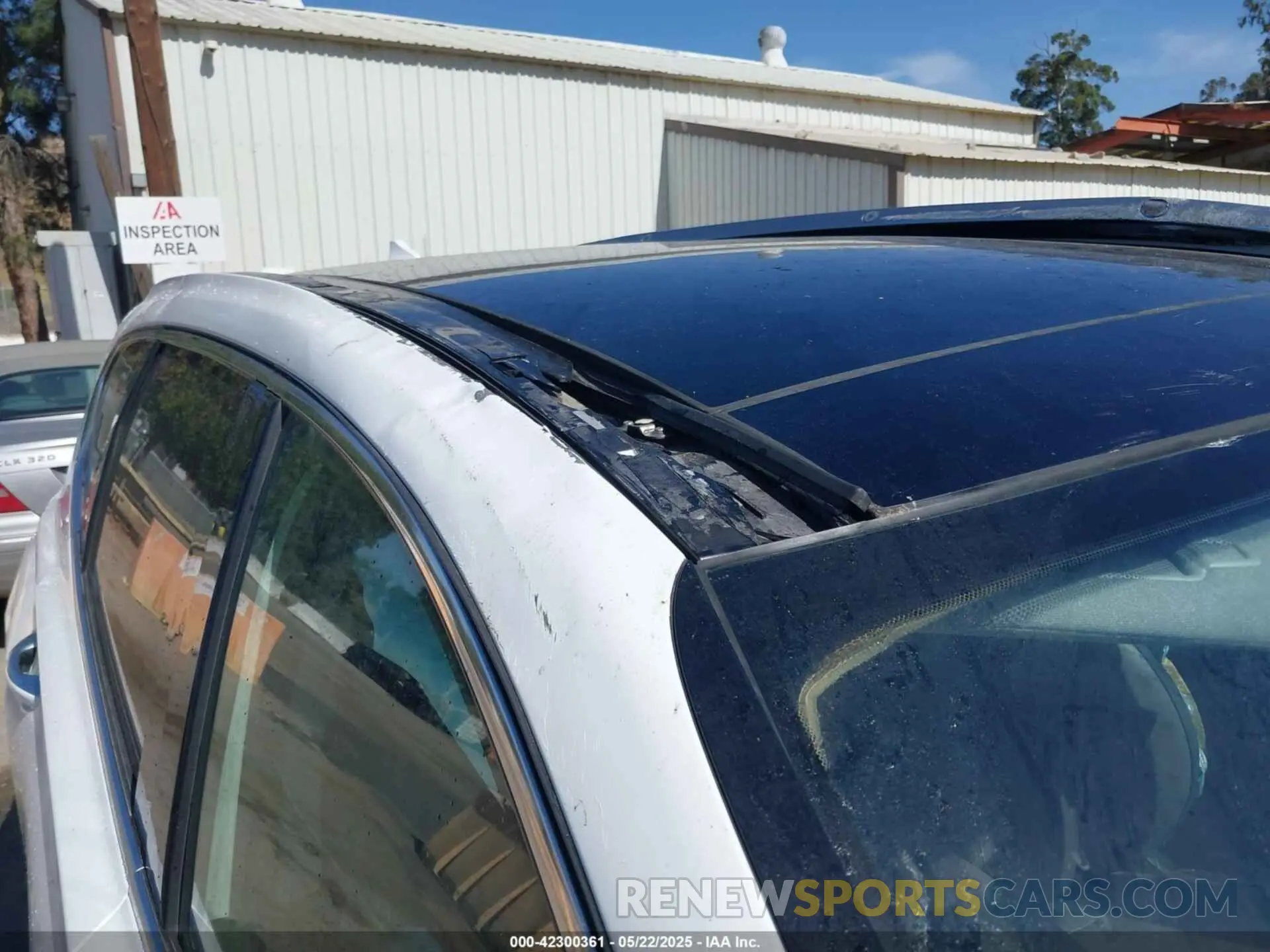 16 Photograph of a damaged car 5NMS53AD8KH051231 HYUNDAI SANTA FE 2019