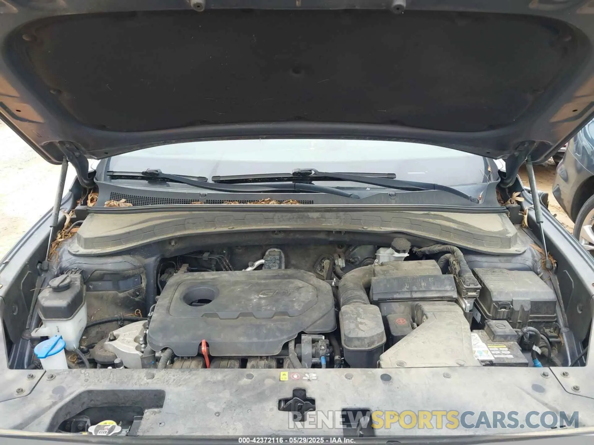 10 Photograph of a damaged car 5NMS53AD9KH001597 HYUNDAI SANTA FE 2019