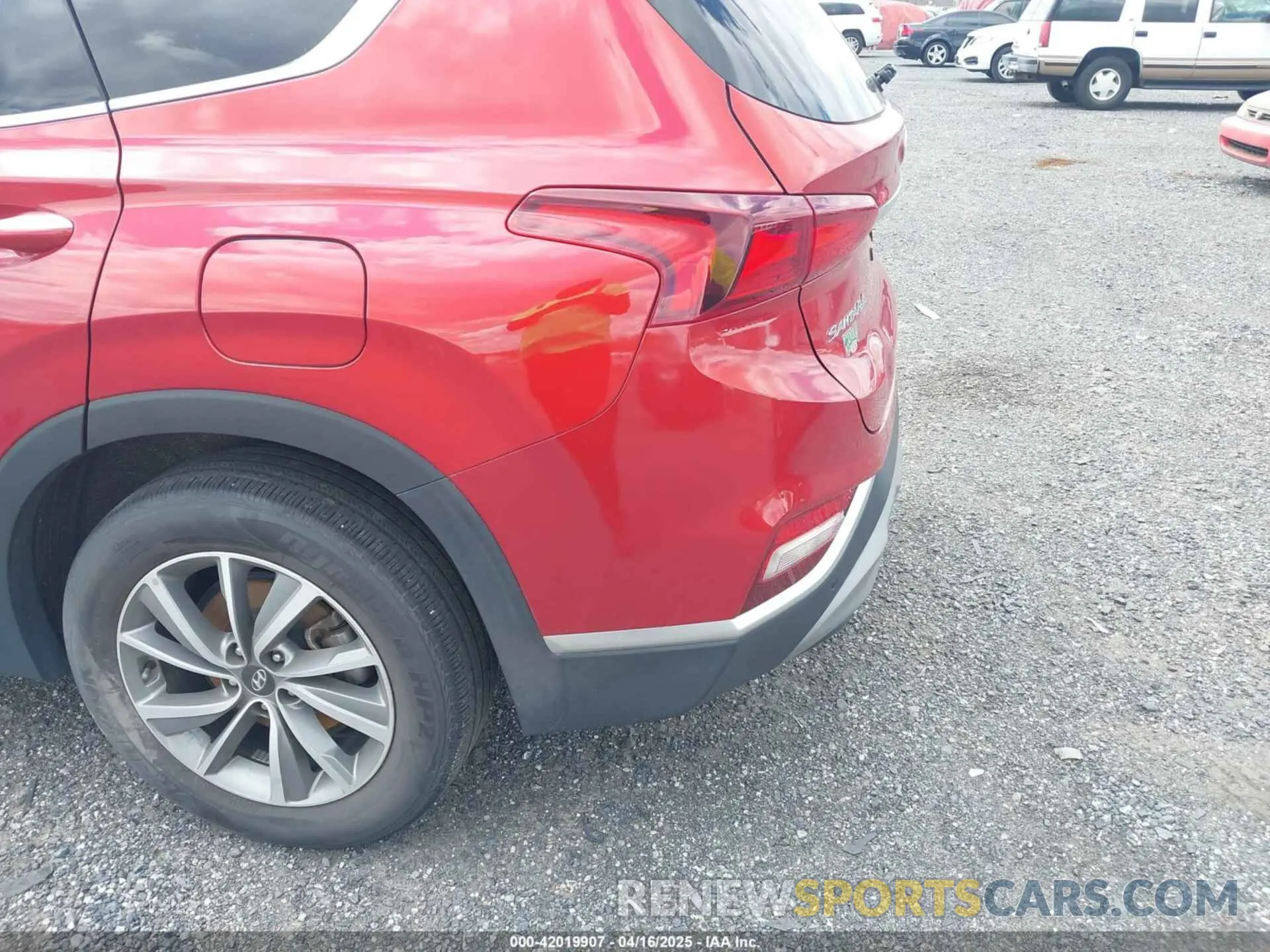 6 Photograph of a damaged car 5NMS53ADXKH059296 HYUNDAI SANTA FE 2019