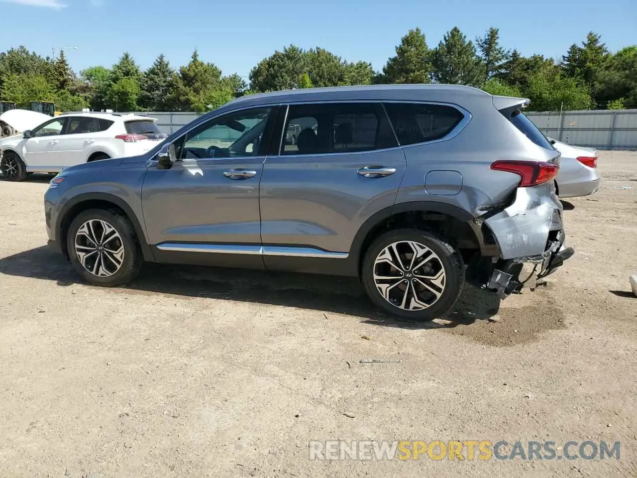 2 Photograph of a damaged car 5NMS5CAA1KH028282 HYUNDAI SANTA FE 2019