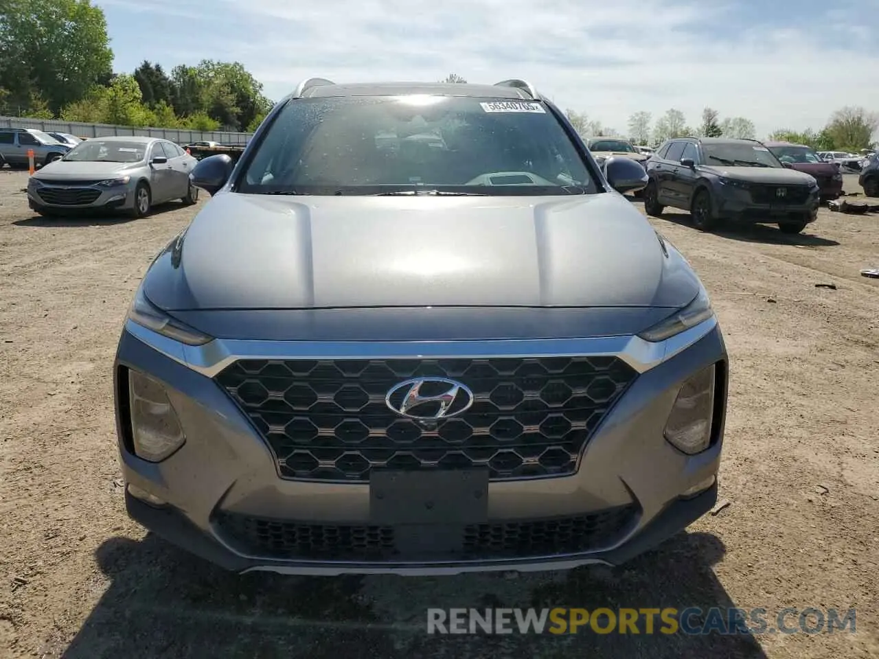 5 Photograph of a damaged car 5NMS5CAA1KH028282 HYUNDAI SANTA FE 2019