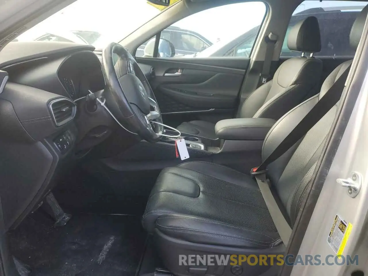 7 Photograph of a damaged car 5NMS5CAA2KH028243 HYUNDAI SANTA FE 2019