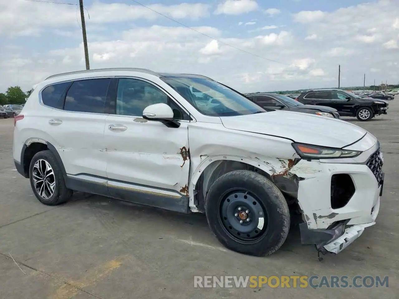 4 Photograph of a damaged car 5NMS5CAA3KH012794 HYUNDAI SANTA FE 2019