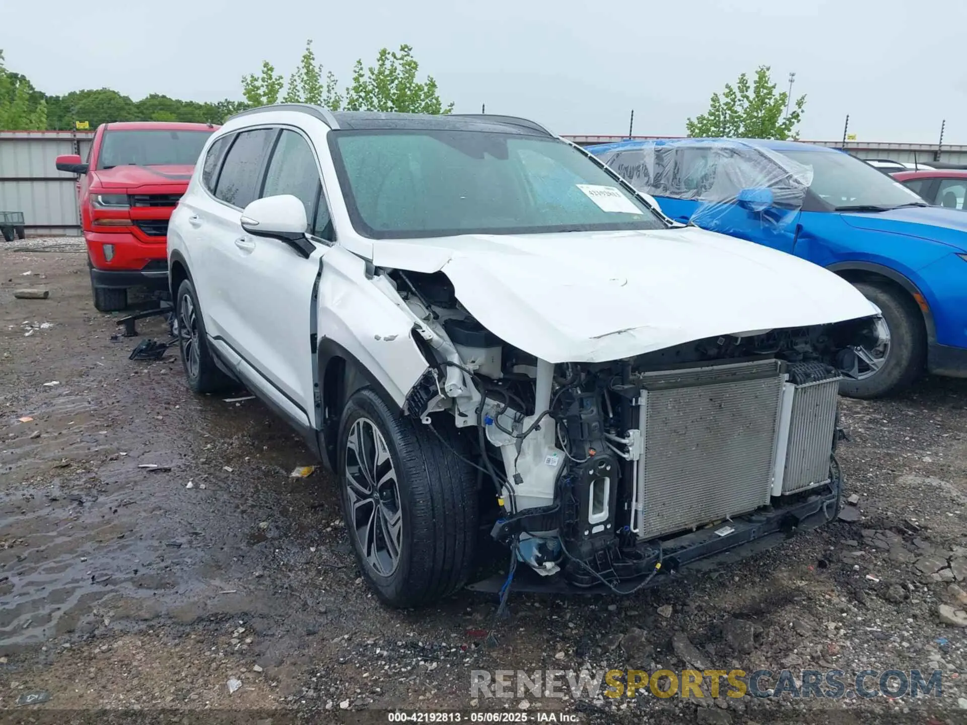 1 Photograph of a damaged car 5NMS5CAA4KH040376 HYUNDAI SANTA FE 2019