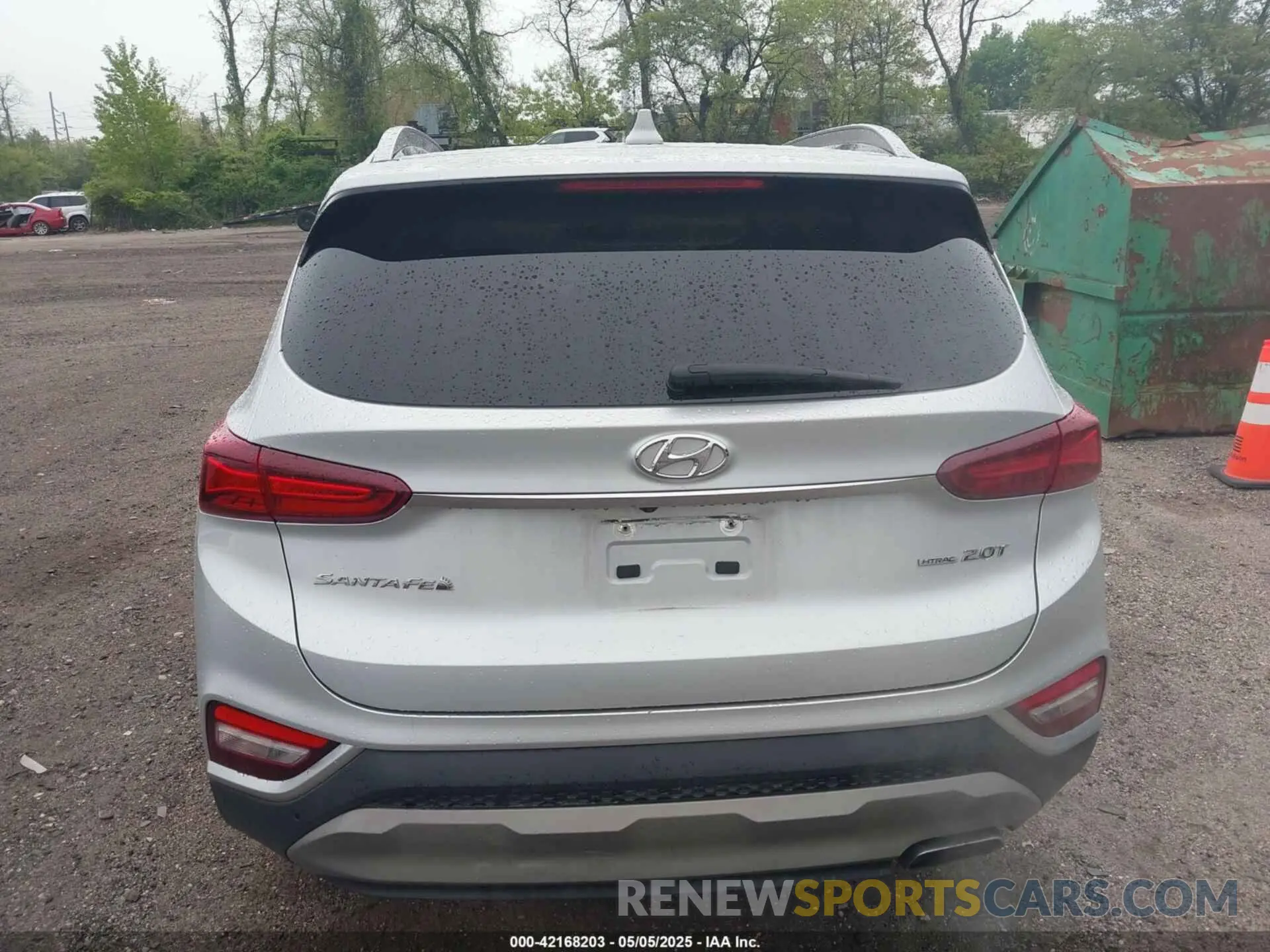 16 Photograph of a damaged car 5NMS5CAAXKH111080 HYUNDAI SANTA FE 2019