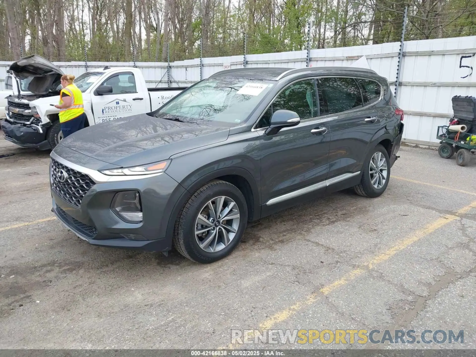 2 Photograph of a damaged car 5NMS5CAD5KH065720 HYUNDAI SANTA FE 2019