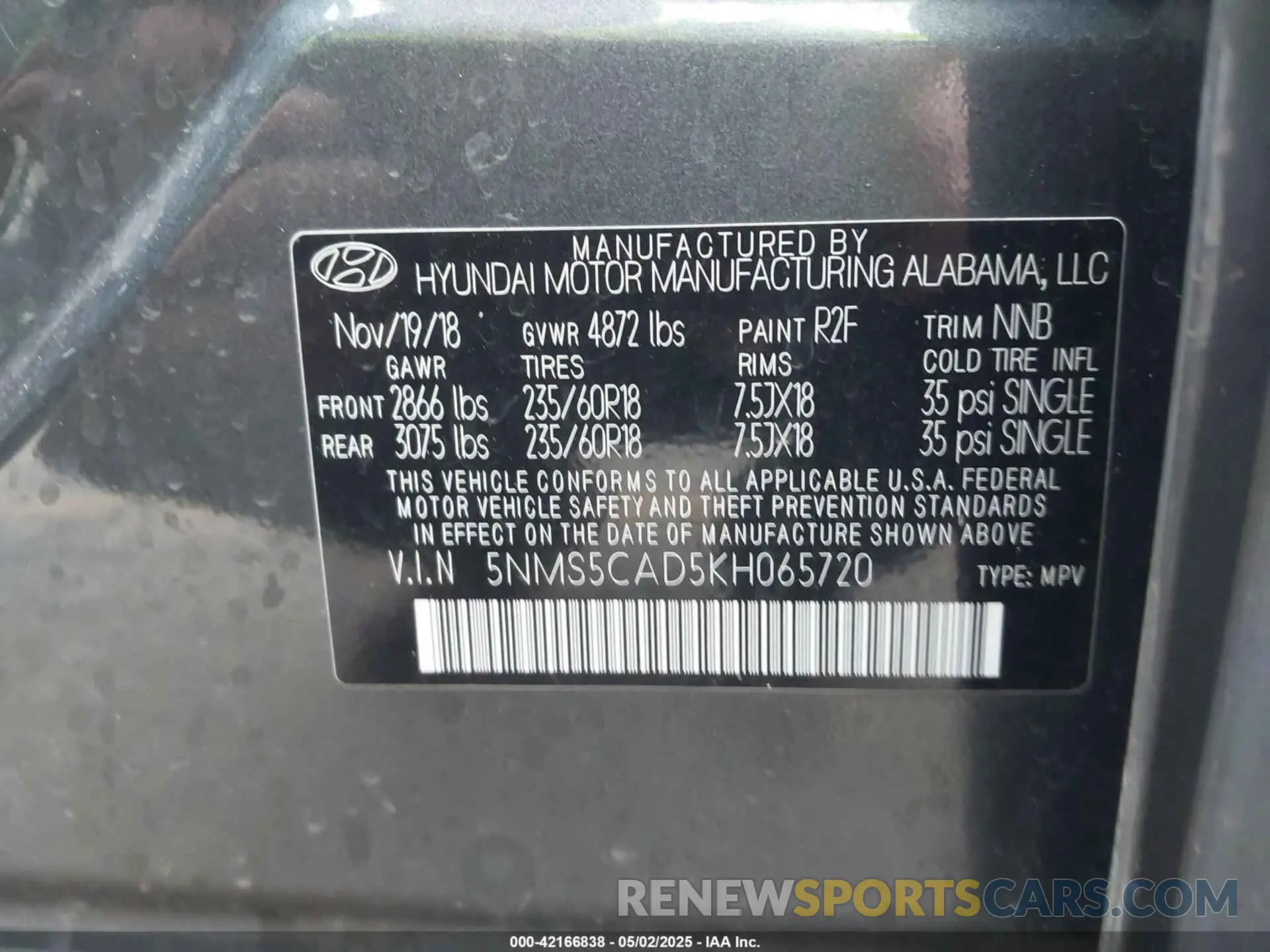9 Photograph of a damaged car 5NMS5CAD5KH065720 HYUNDAI SANTA FE 2019