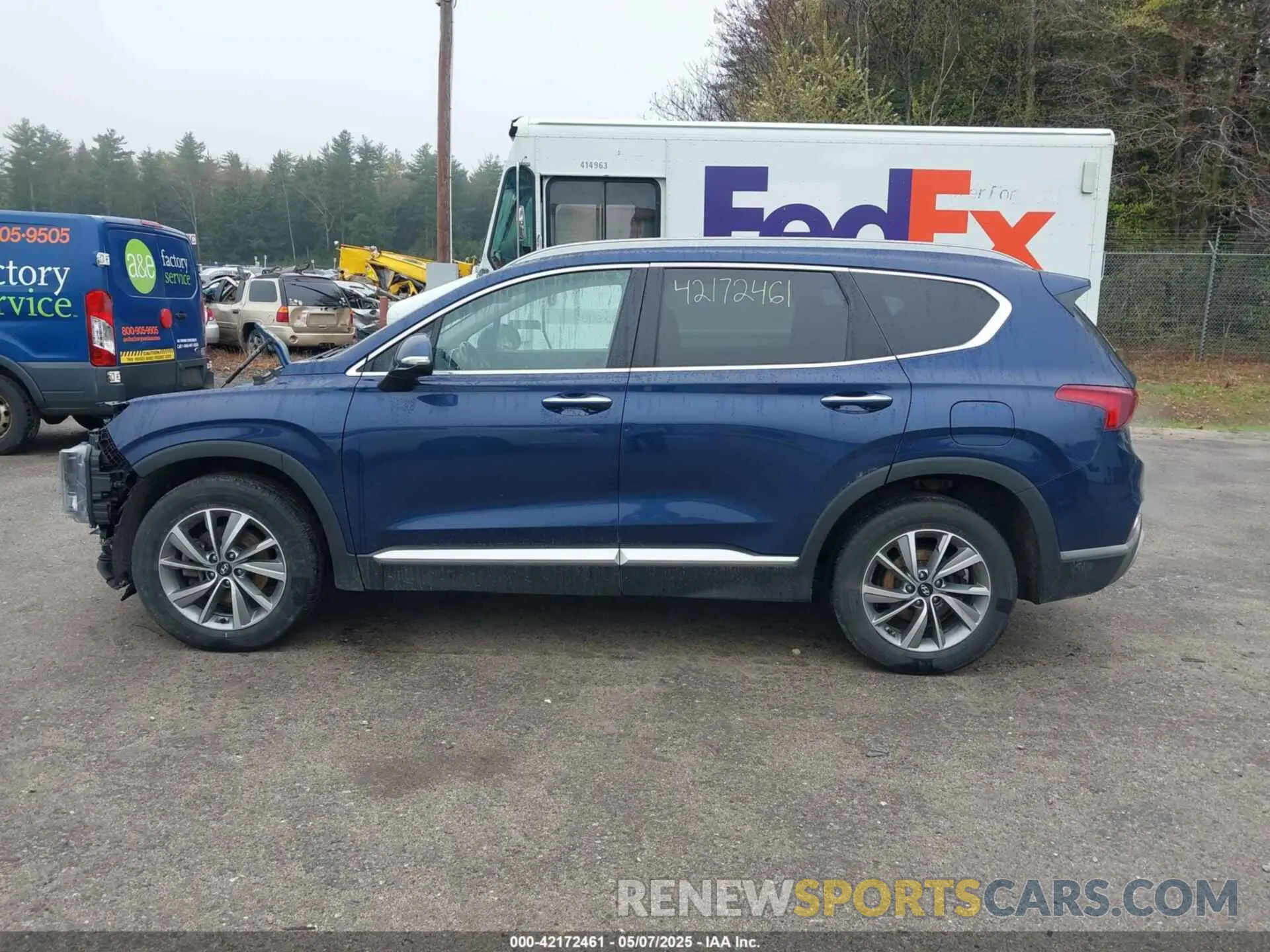 15 Photograph of a damaged car 5NMS5CAD6KH109403 HYUNDAI SANTA FE 2019