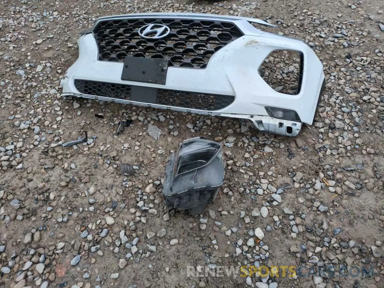 12 Photograph of a damaged car 5NMS5CADXKH085039 HYUNDAI SANTA FE 2019