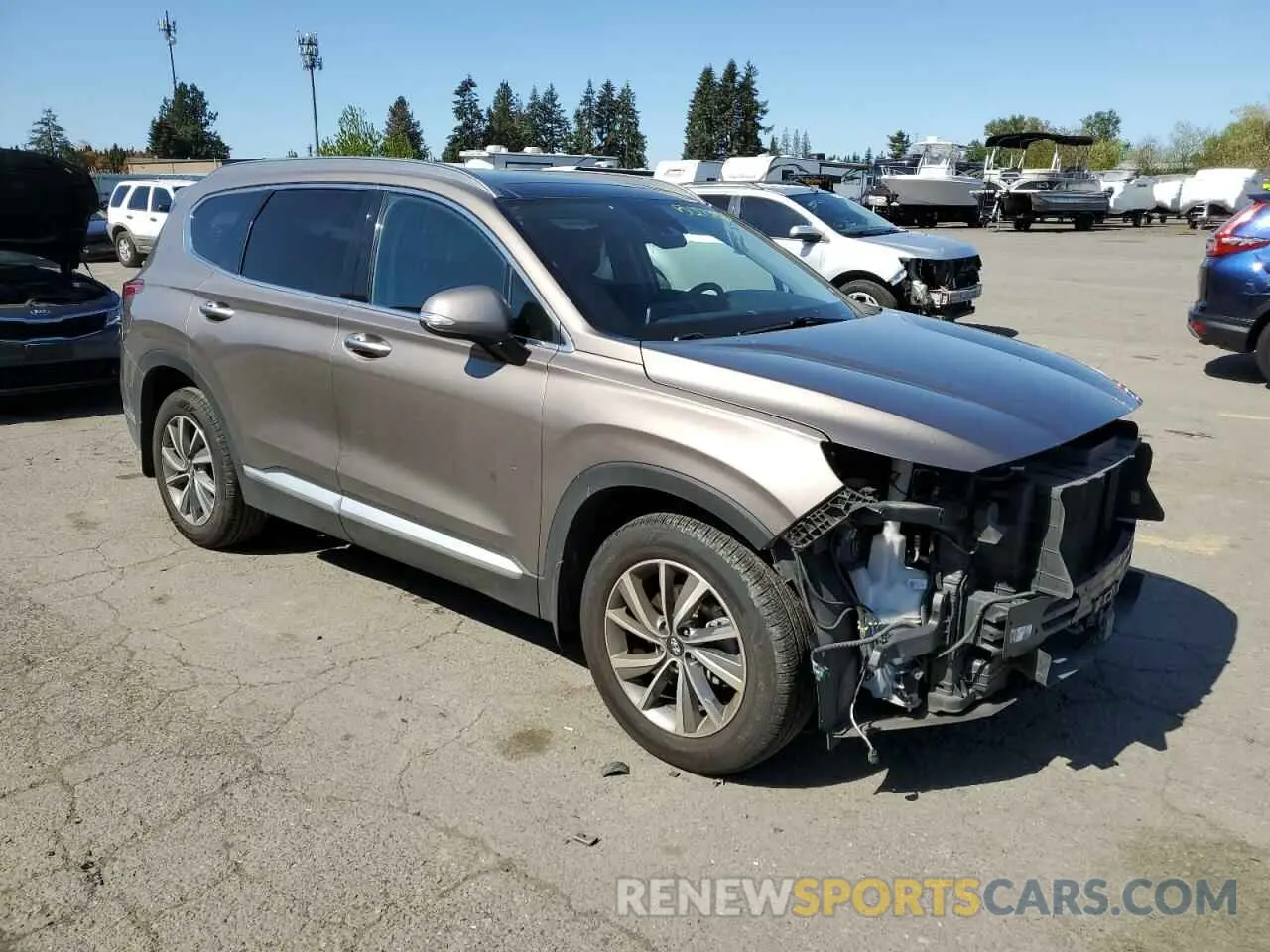 4 Photograph of a damaged car 5NMS5CADXKH090256 HYUNDAI SANTA FE 2019