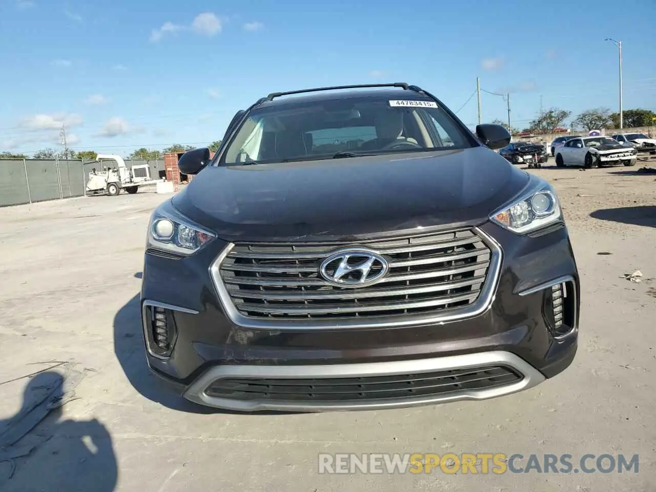 5 Photograph of a damaged car KM8SM4HF0KU302683 HYUNDAI SANTA FE 2019