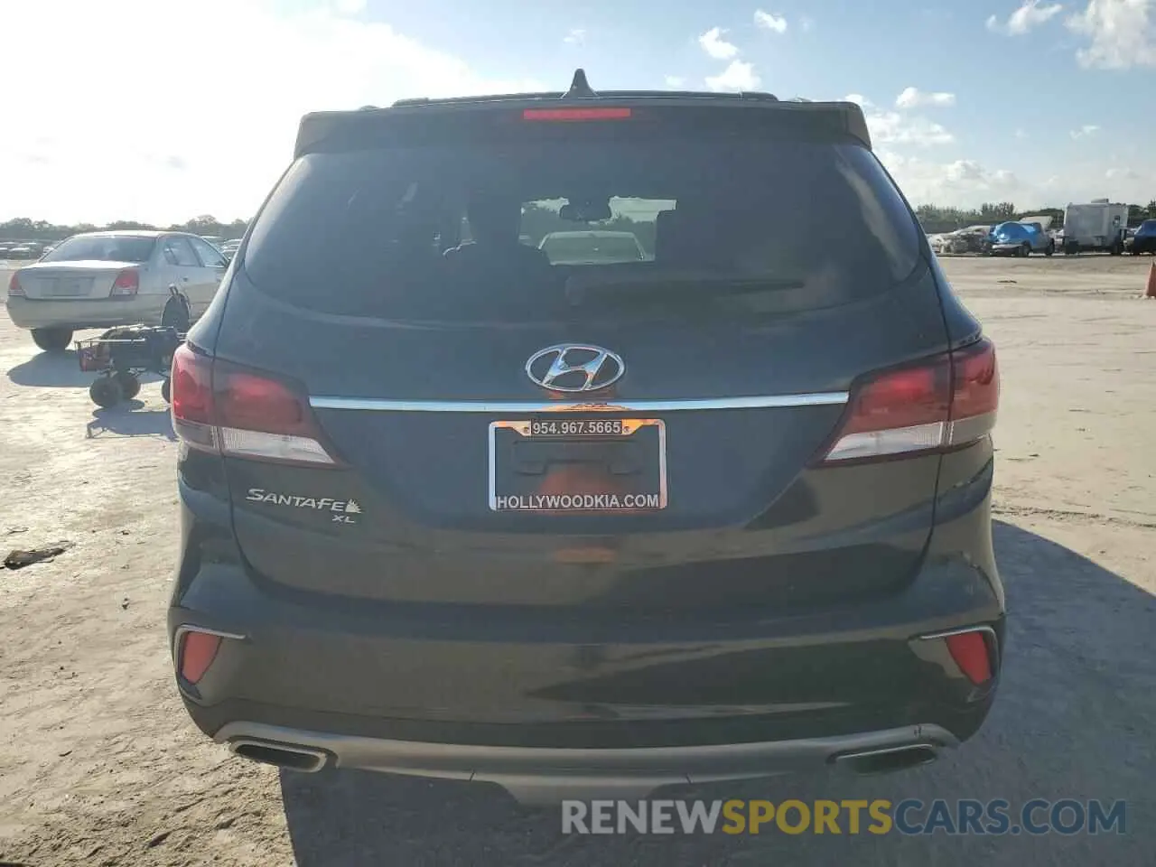 6 Photograph of a damaged car KM8SM4HF0KU302683 HYUNDAI SANTA FE 2019