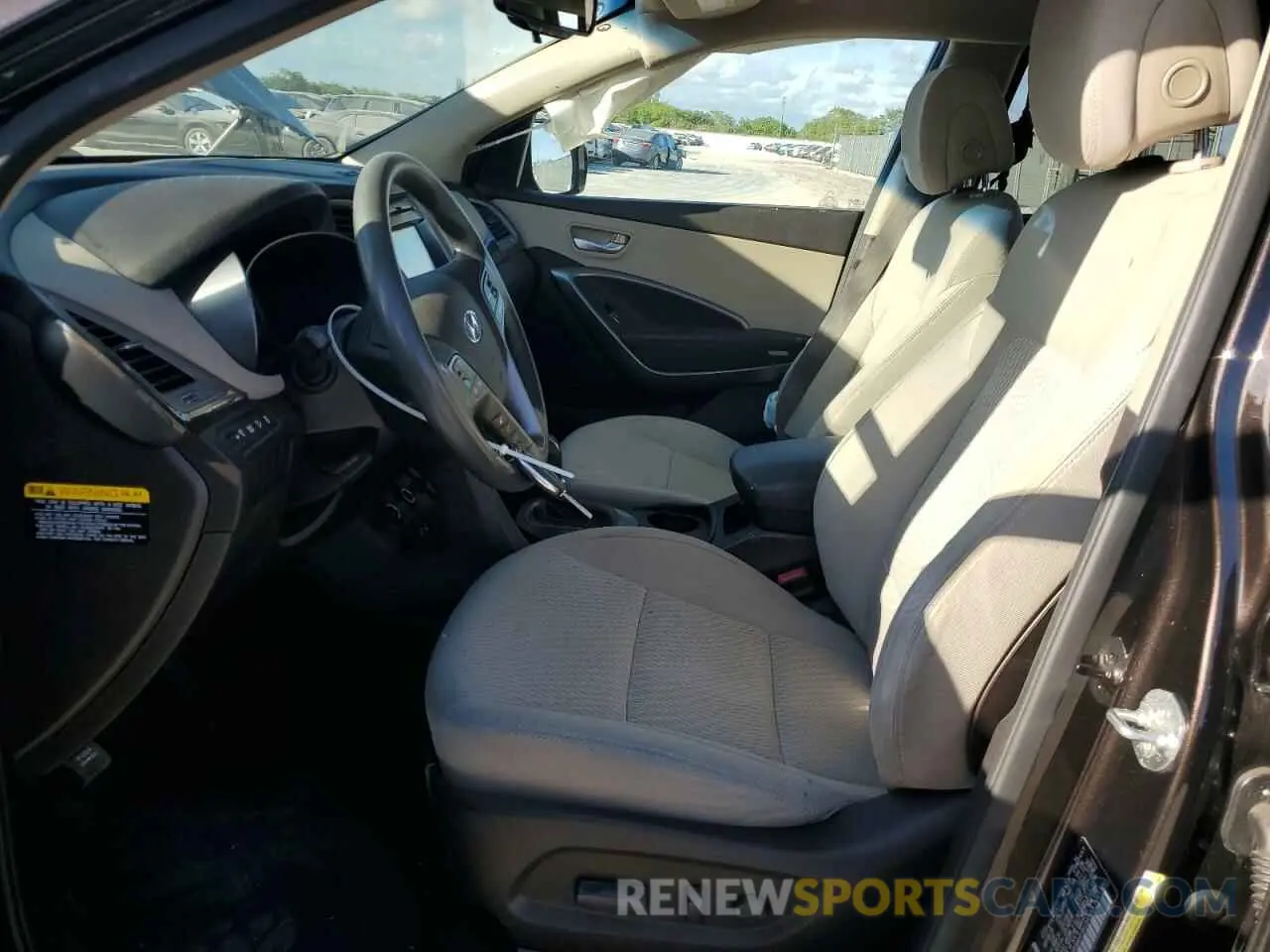7 Photograph of a damaged car KM8SM4HF0KU302683 HYUNDAI SANTA FE 2019