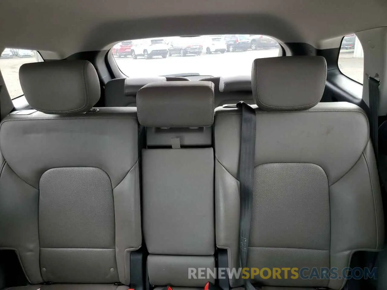 10 Photograph of a damaged car KM8SN4HF6KU305522 HYUNDAI SANTA FE 2019