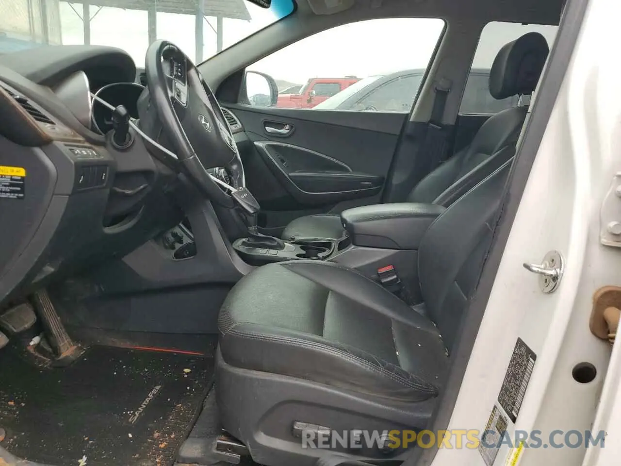 7 Photograph of a damaged car KM8SNDHF1KU307114 HYUNDAI SANTA FE 2019