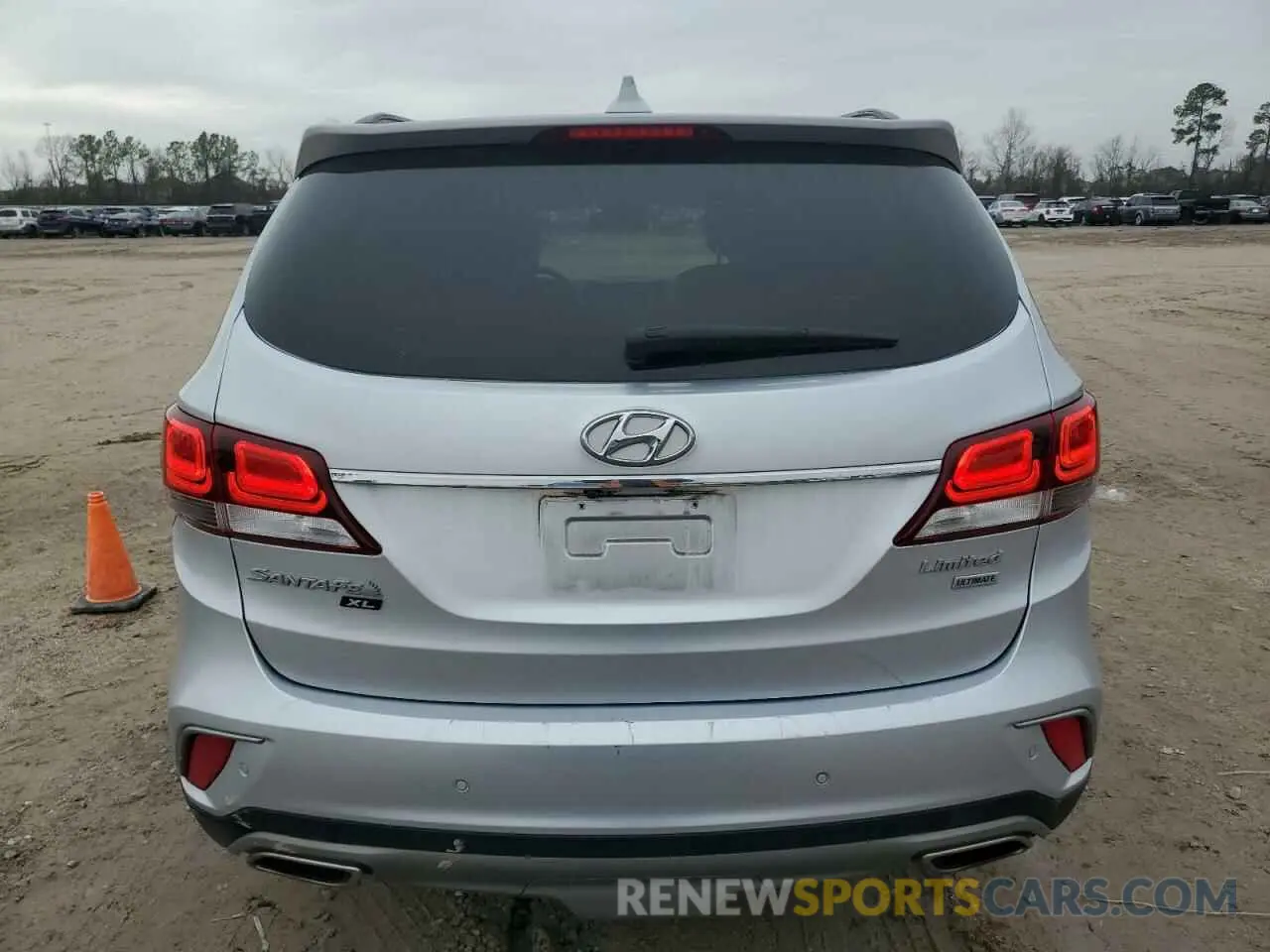 6 Photograph of a damaged car KM8SR4HF6KU299547 HYUNDAI SANTA FE 2019