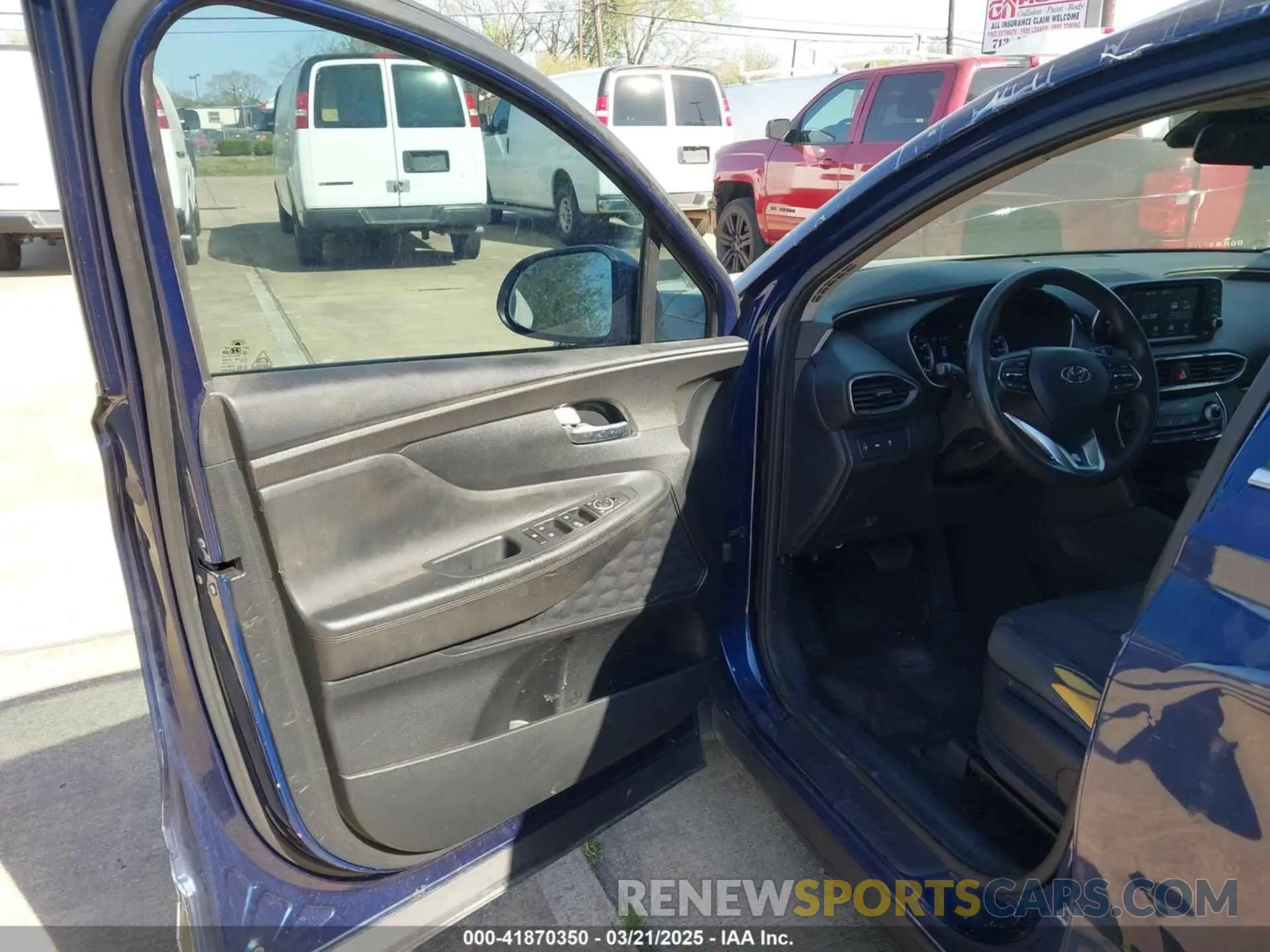 18 Photograph of a damaged car 5NMS23AD0LH141404 HYUNDAI SANTA FE 2020