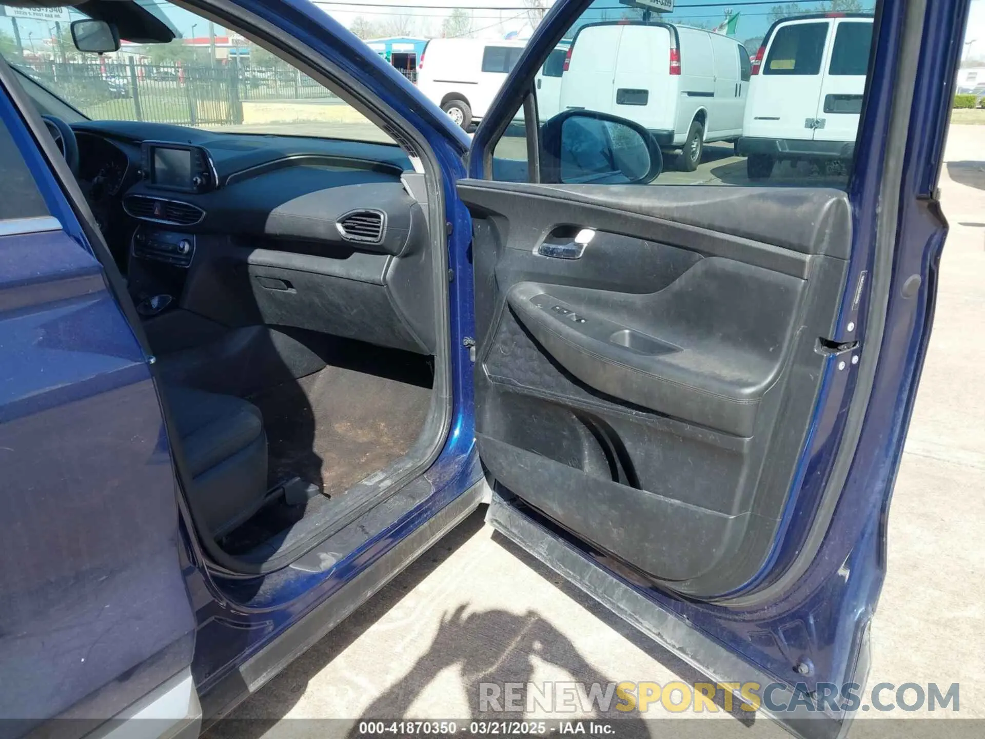20 Photograph of a damaged car 5NMS23AD0LH141404 HYUNDAI SANTA FE 2020