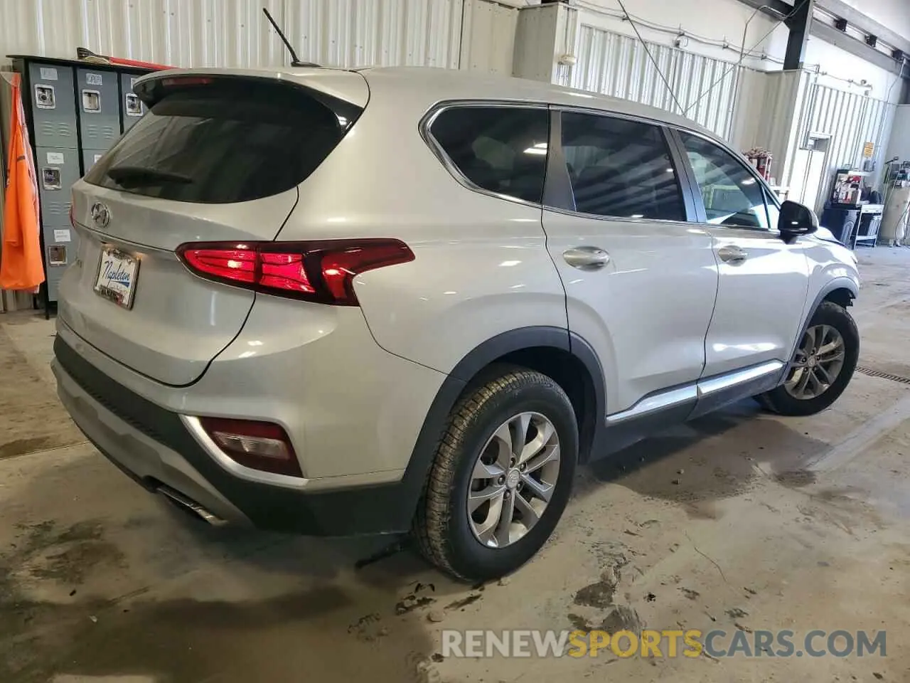 3 Photograph of a damaged car 5NMS23AD0LH142424 HYUNDAI SANTA FE 2020