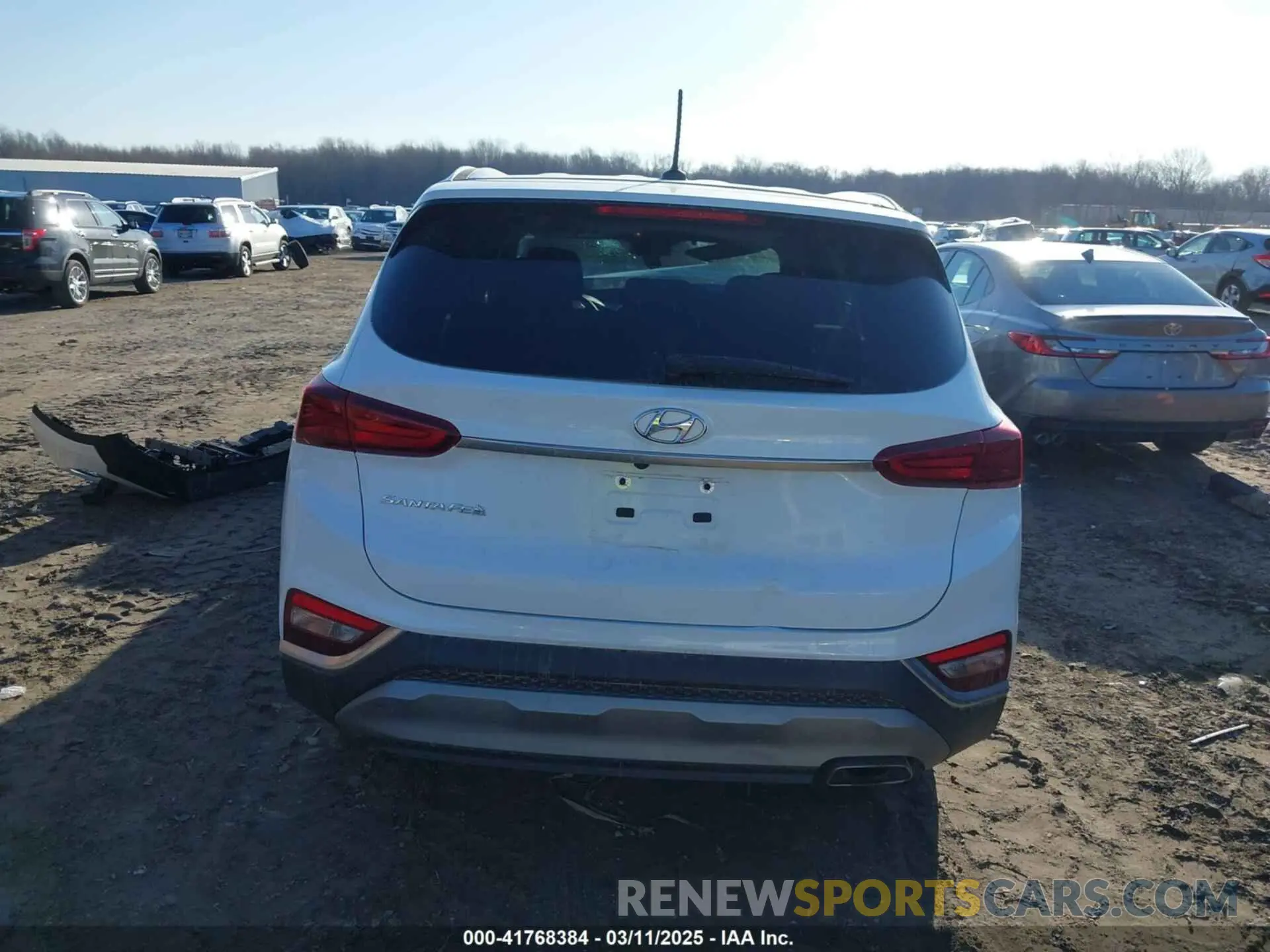 17 Photograph of a damaged car 5NMS23AD0LH266094 HYUNDAI SANTA FE 2020