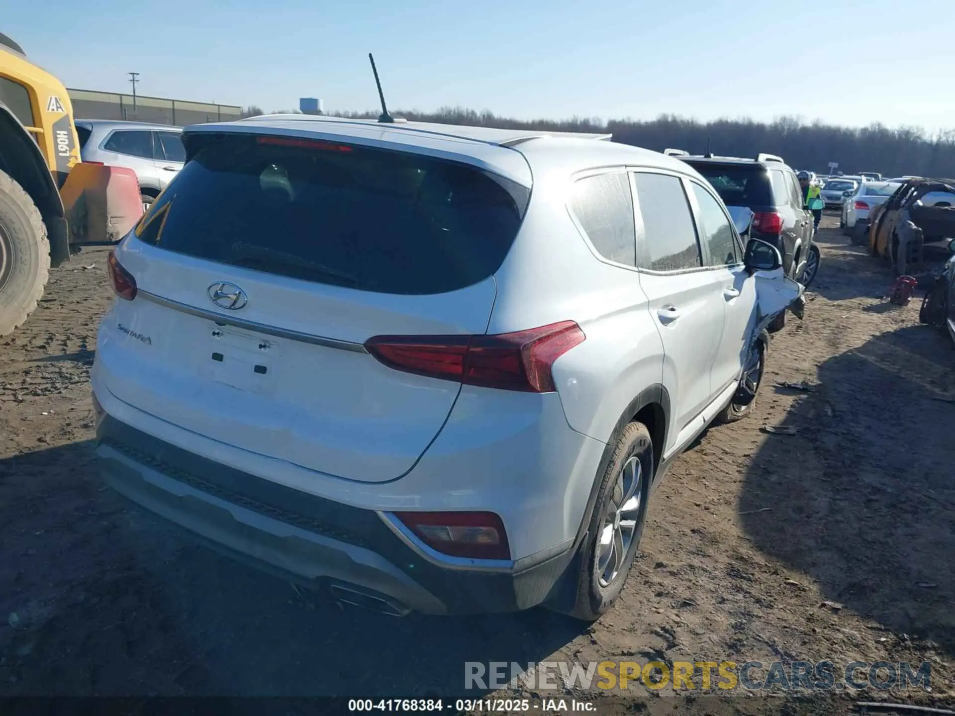 4 Photograph of a damaged car 5NMS23AD0LH266094 HYUNDAI SANTA FE 2020