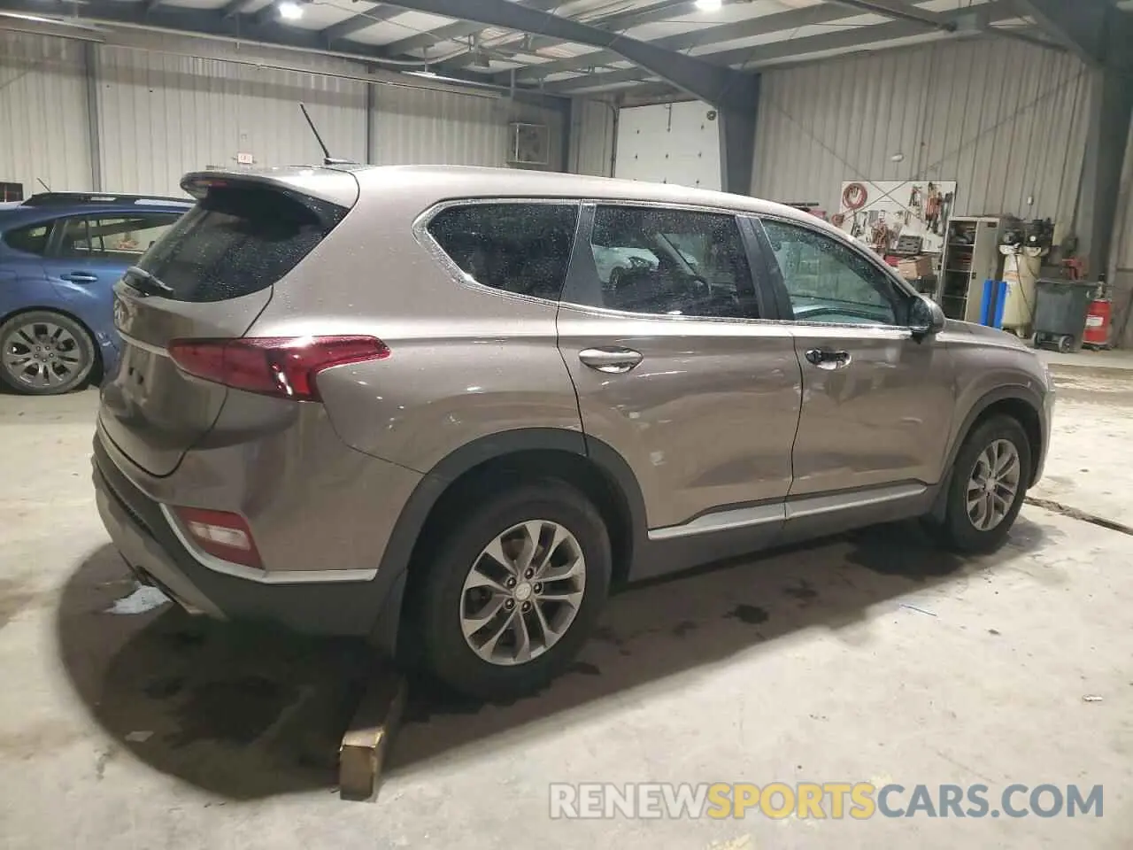3 Photograph of a damaged car 5NMS23AD1LH182379 HYUNDAI SANTA FE 2020