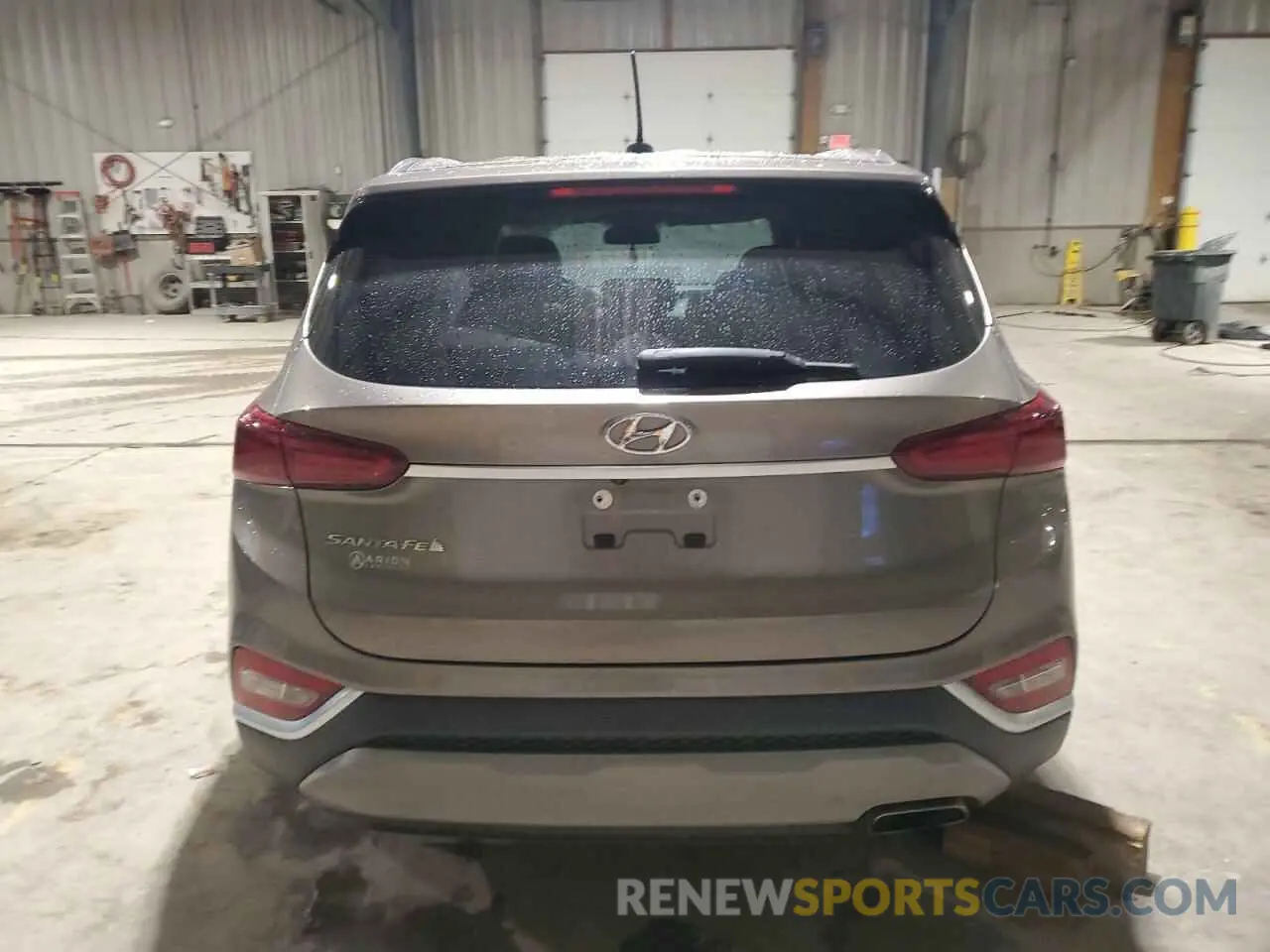 6 Photograph of a damaged car 5NMS23AD1LH182379 HYUNDAI SANTA FE 2020