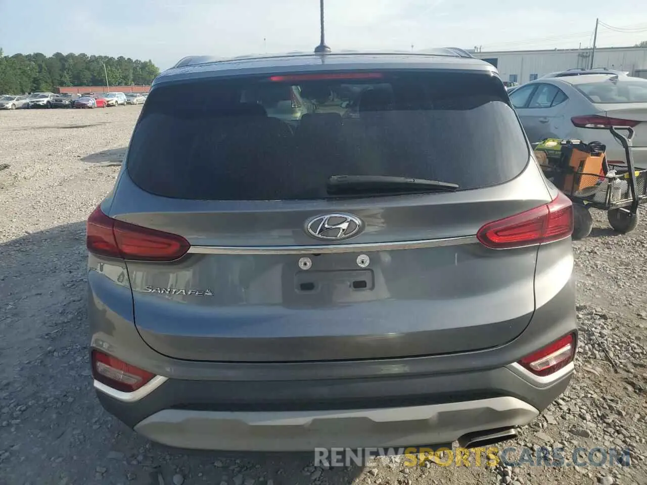 6 Photograph of a damaged car 5NMS23AD2LH146975 HYUNDAI SANTA FE 2020